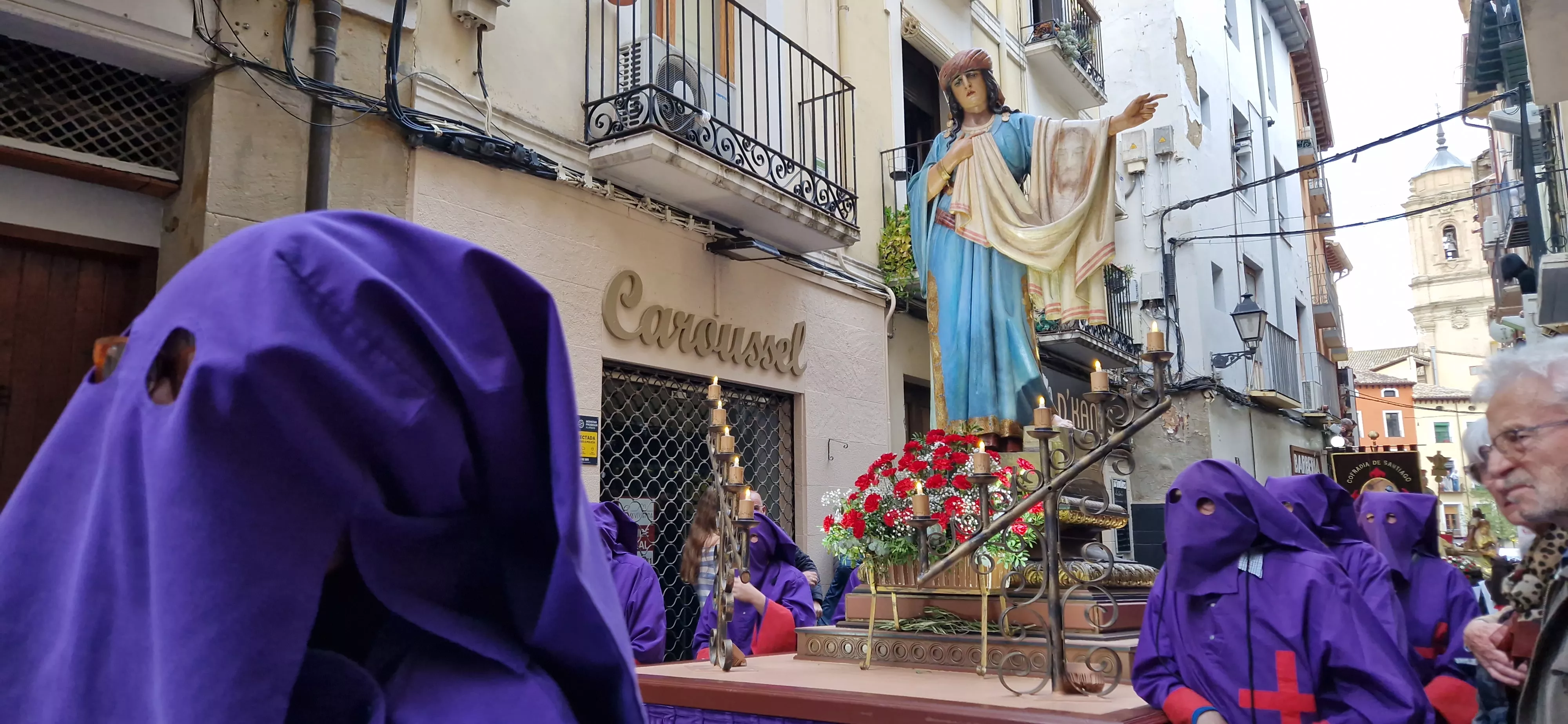 Procesión del Santo Entierro de Huesca. Foto Myriam Martínez 