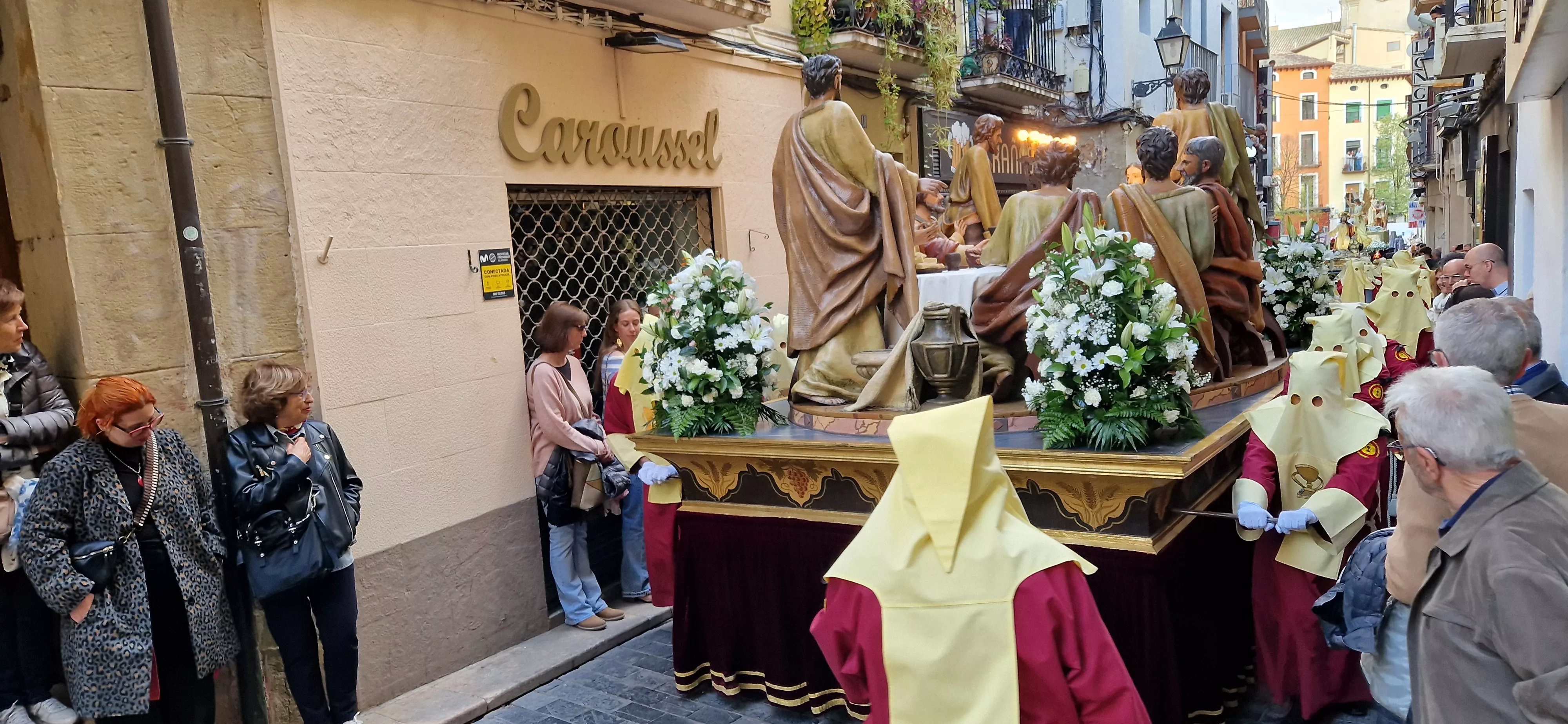 Procesión del Santo Entierro de Huesca. Foto Myriam Martínez 