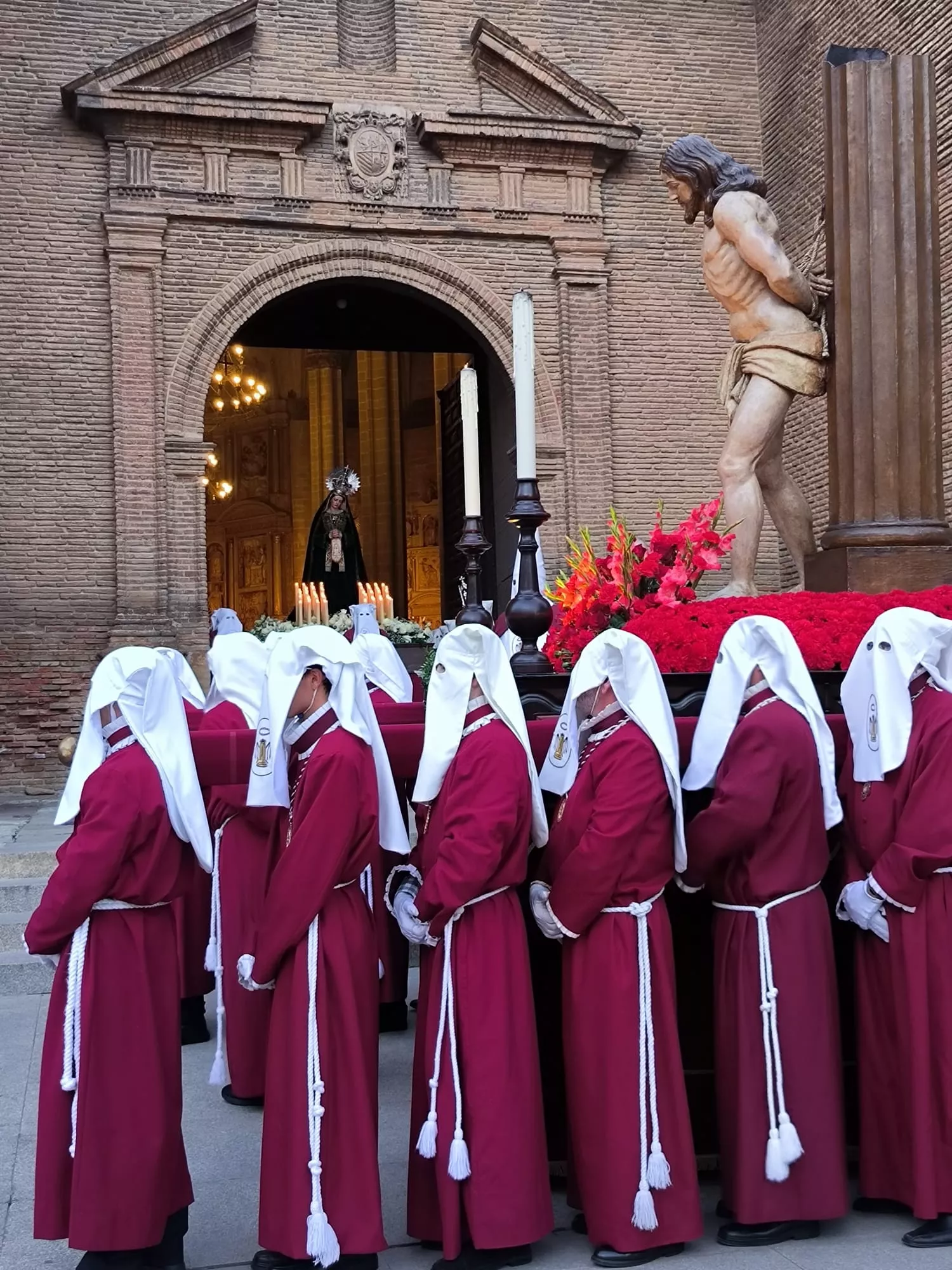 Procesión del Santo Entierro de Barbastro. Foto Diócesis de Barbastro-Monzón 