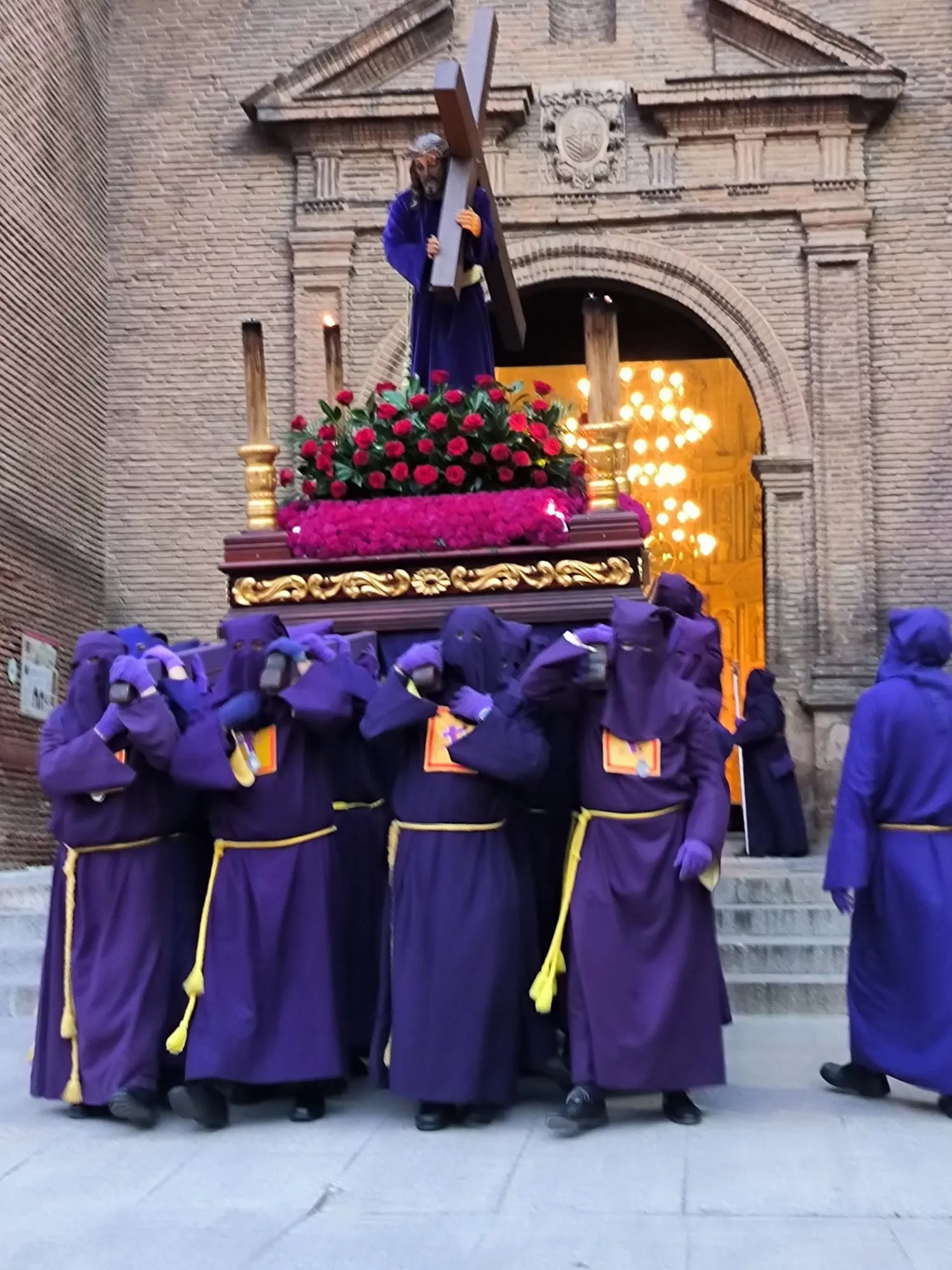 Procesión del Santo Entierro de Barbastro. Foto Diócesis de Barbastro-Monzón 