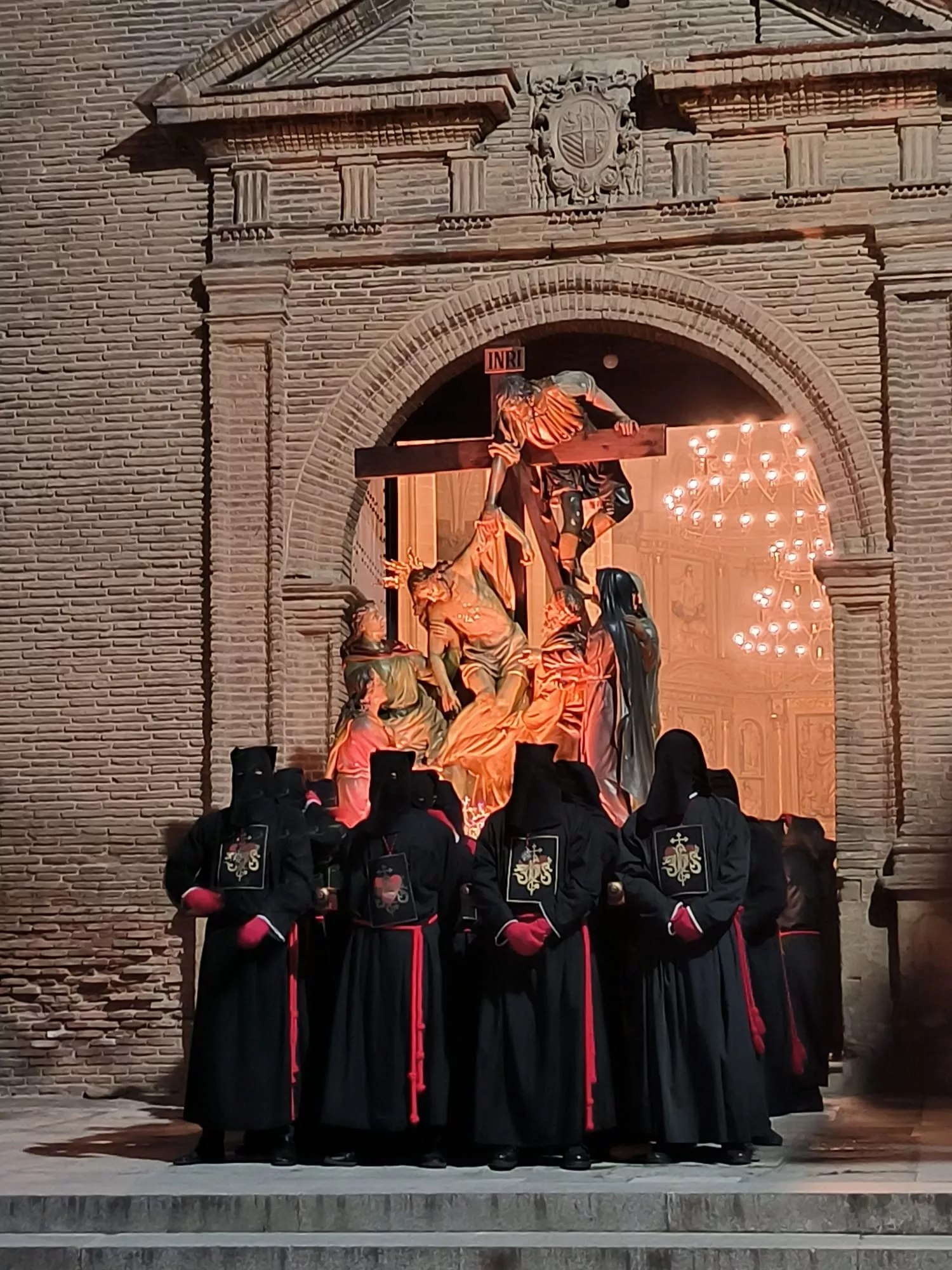 Procesión del Santo Entierro de Barbastro. Foto Diócesis de Barbastro-Monzón 
