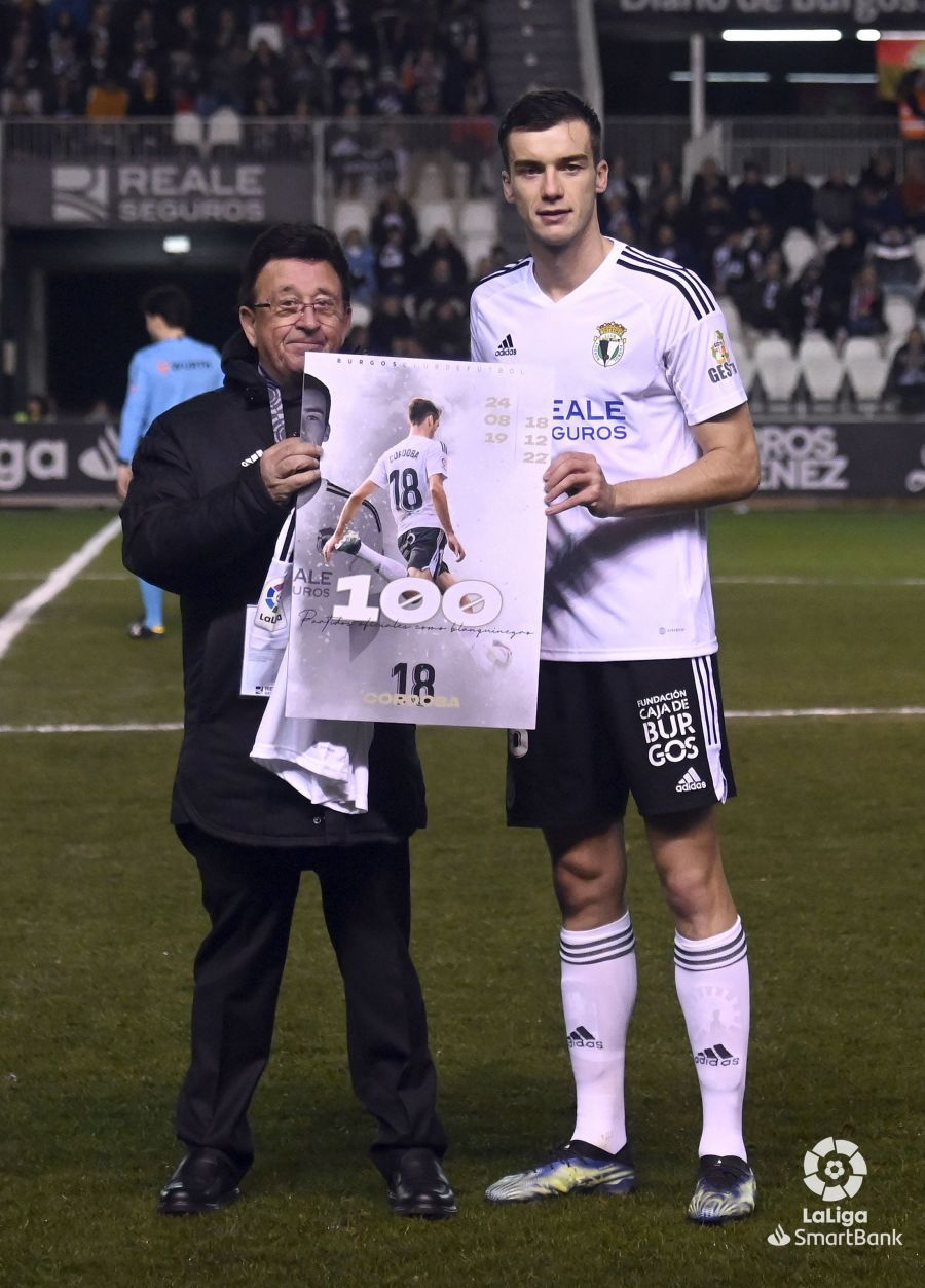 Imágenes del partido Burgos Huesca. Foto La Liga