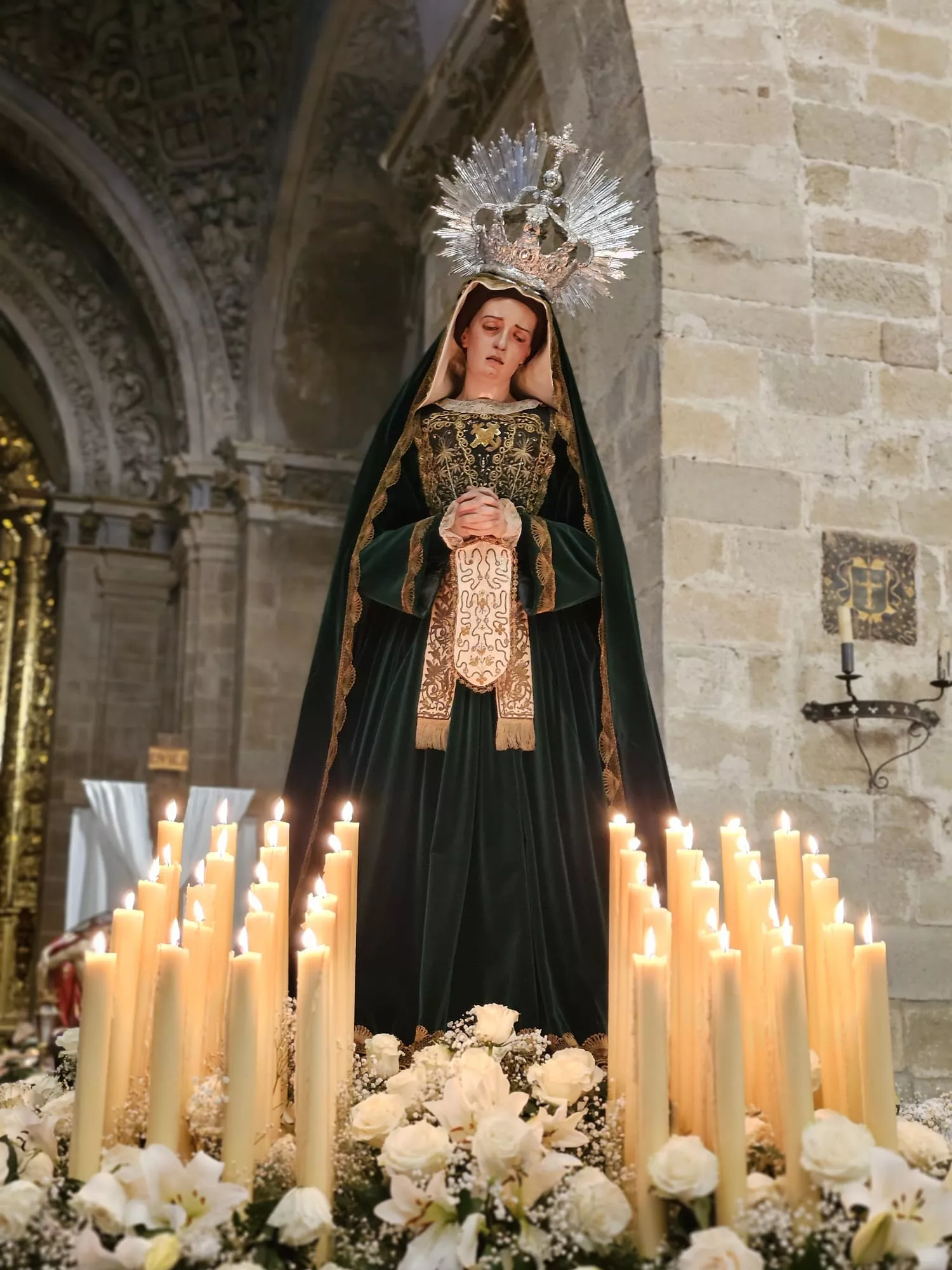 Procesión del Santo Entierro de Barbastro. Foto José Luis Villar. Junta Coordinadora de Cofradías de Barbastro
