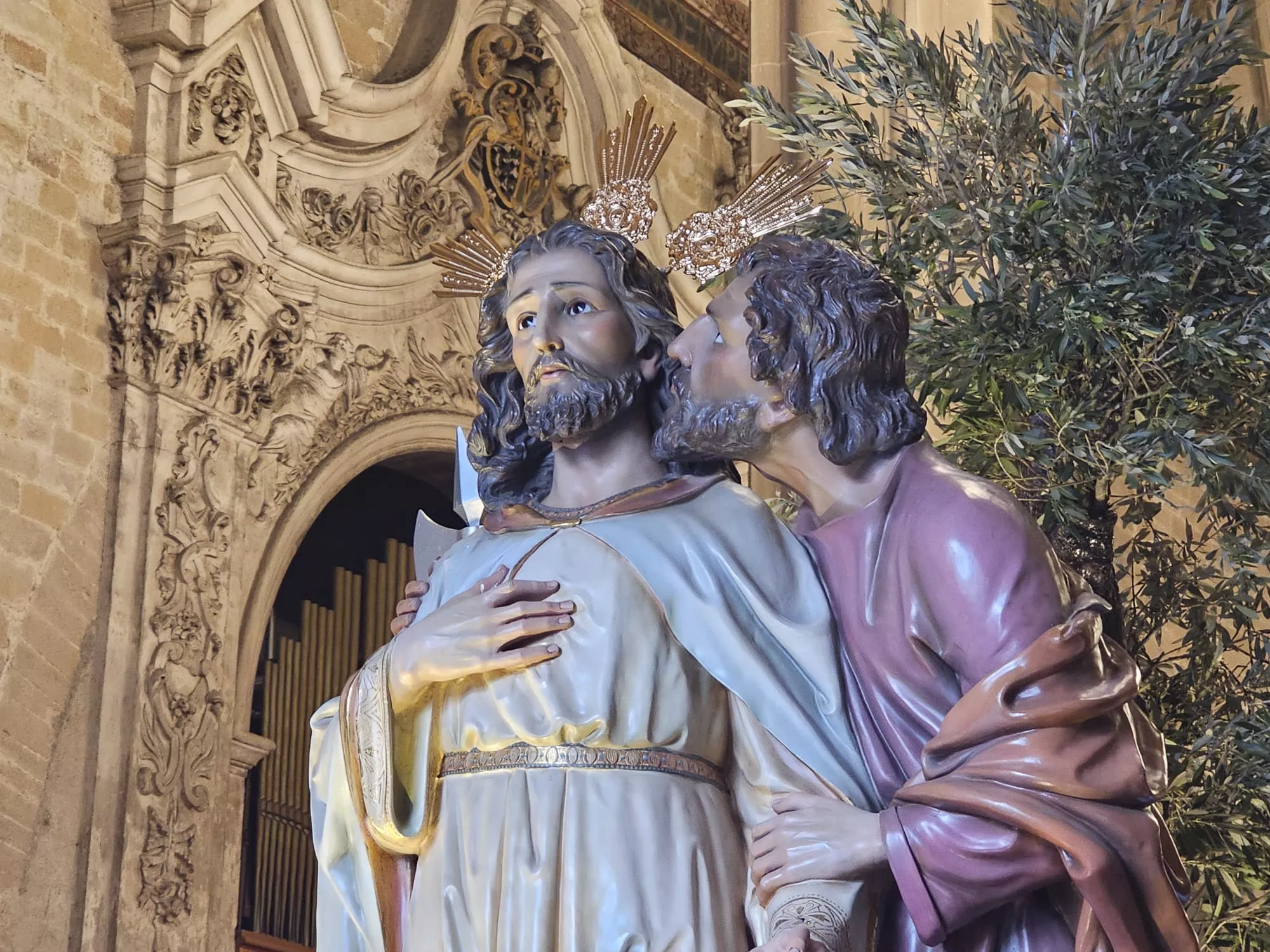 Procesión del Santo Entierro de Barbastro. Foto José Luis Villar. Junta Coordinadora de Cofradías de Barbastro