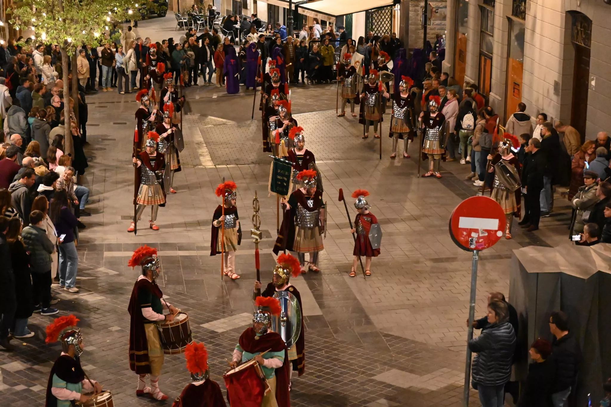Procesión del Santo Entierro de Huesca. Foto Carlos Jalle Añaños