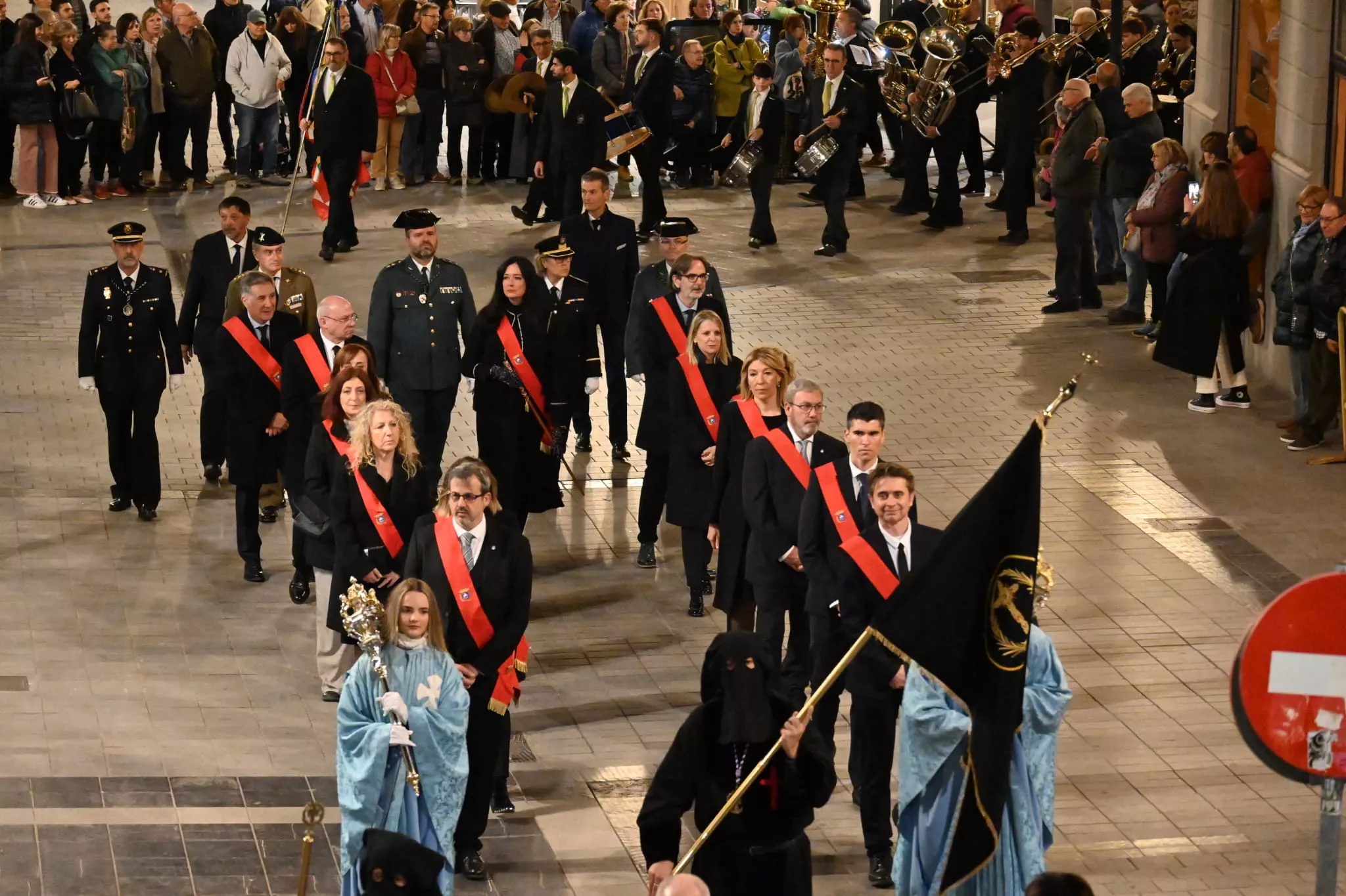 Procesión del Santo Entierro de Huesca. Foto Carlos Jalle Añaños