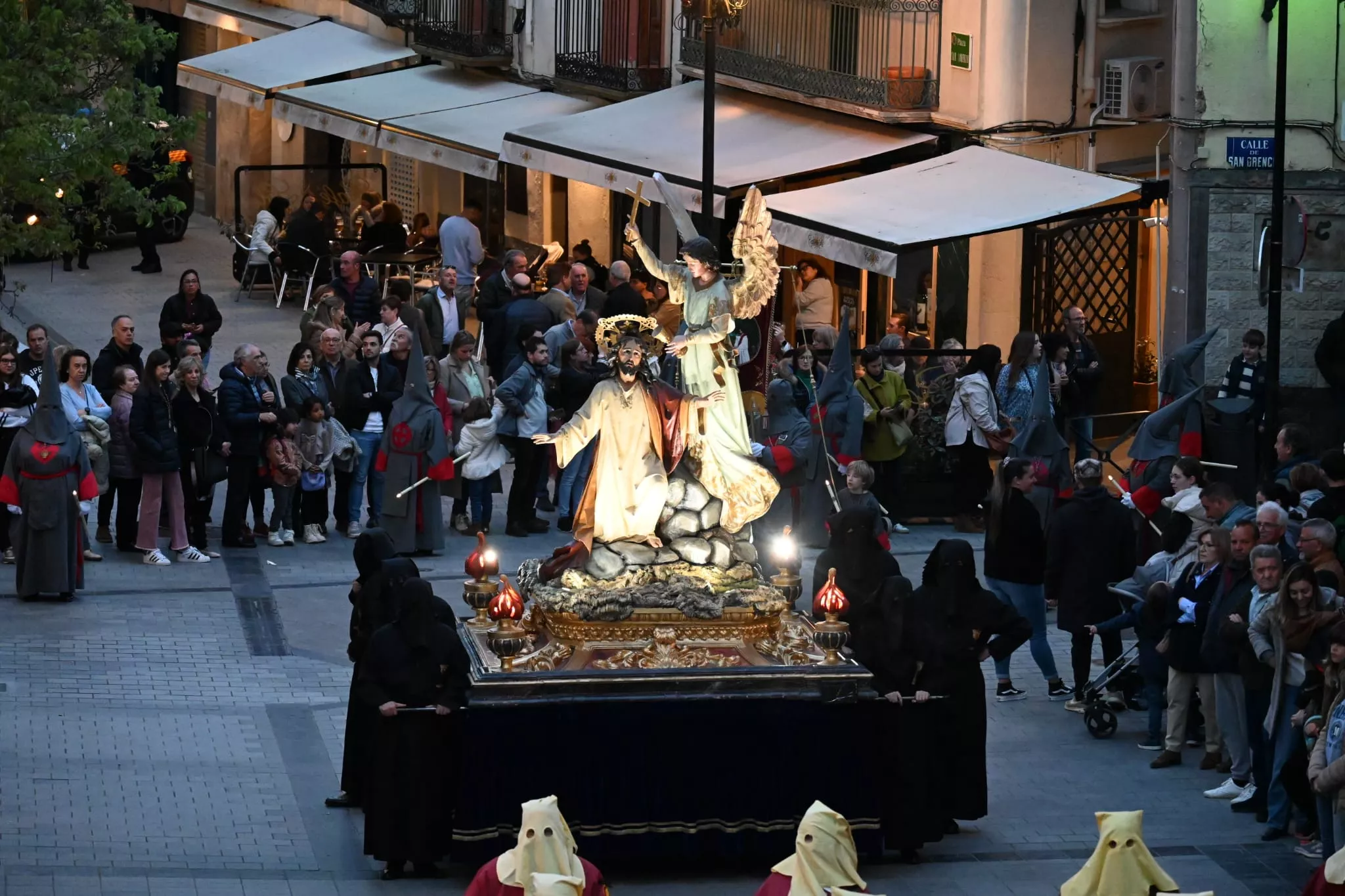 Procesión del Santo Entierro de Huesca. Foto Carlos Jalle Añaños