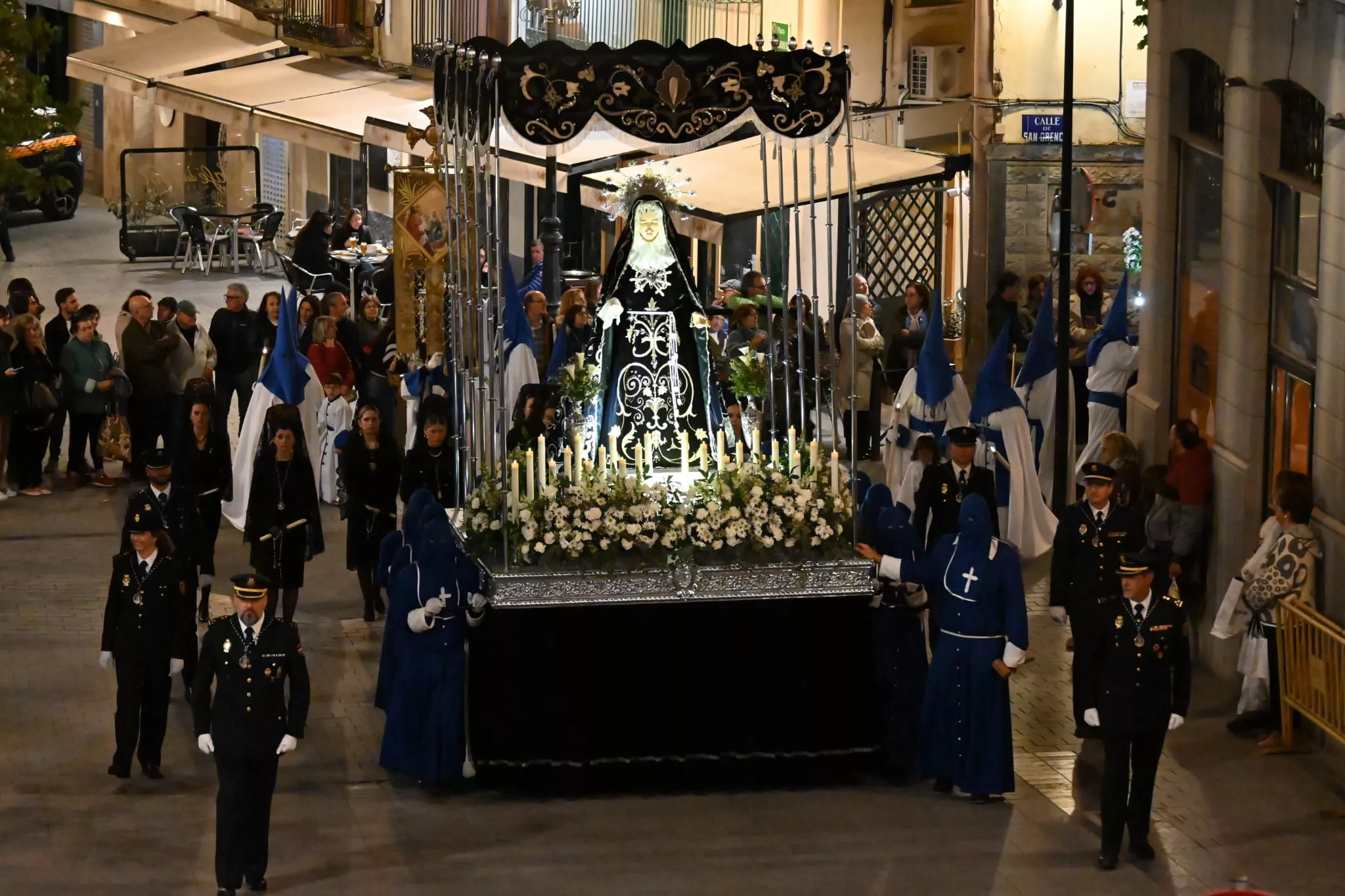 Procesión del Santo Entierro de Huesca. Foto Carlos Jalle Añaños