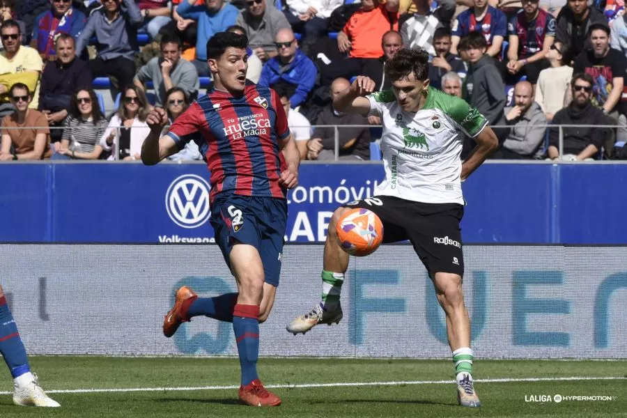 Miguel Loureiro, ante el Racing de Santander. Foto LaLiga