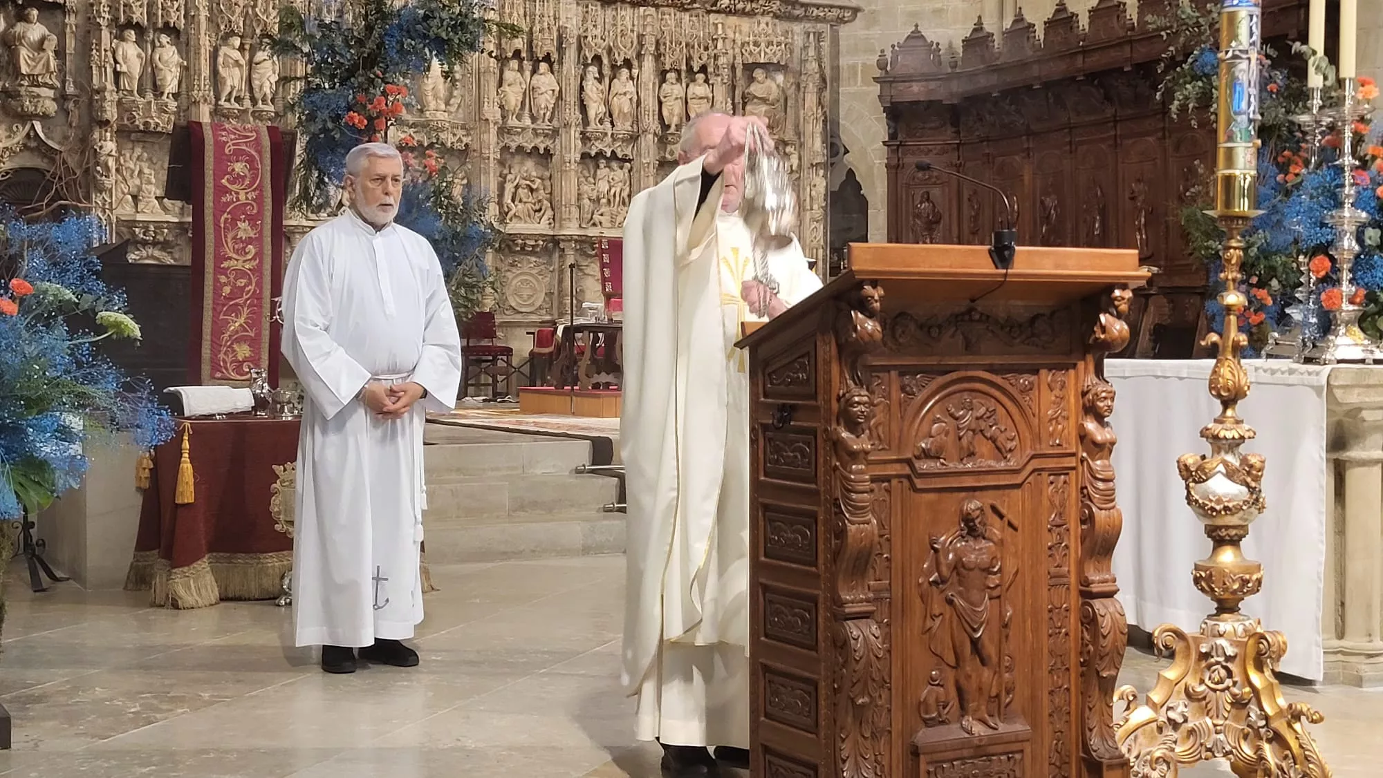 Procesión del Resucitado en Huesca. 
