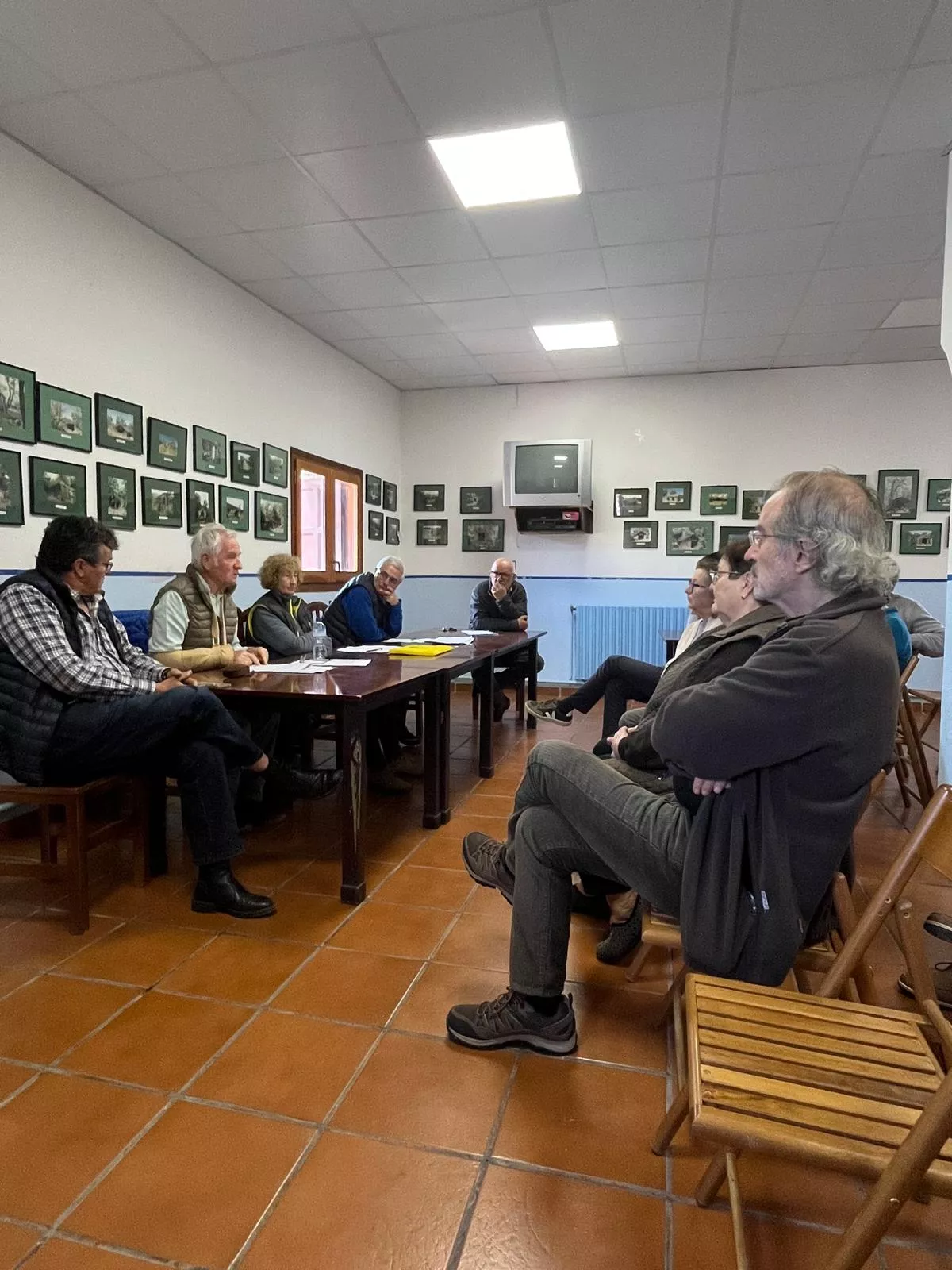 Asamblea de la Asociación Amigos de la Carrasca de Lecina y del Municipio.
