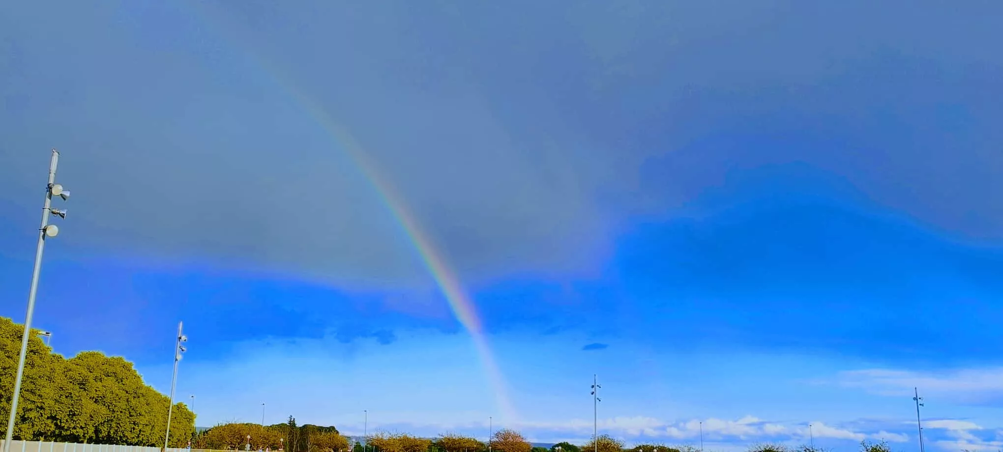 La Sierra de Guara quizá con la última nieve de la temporada. Foto Joaquín Santafé