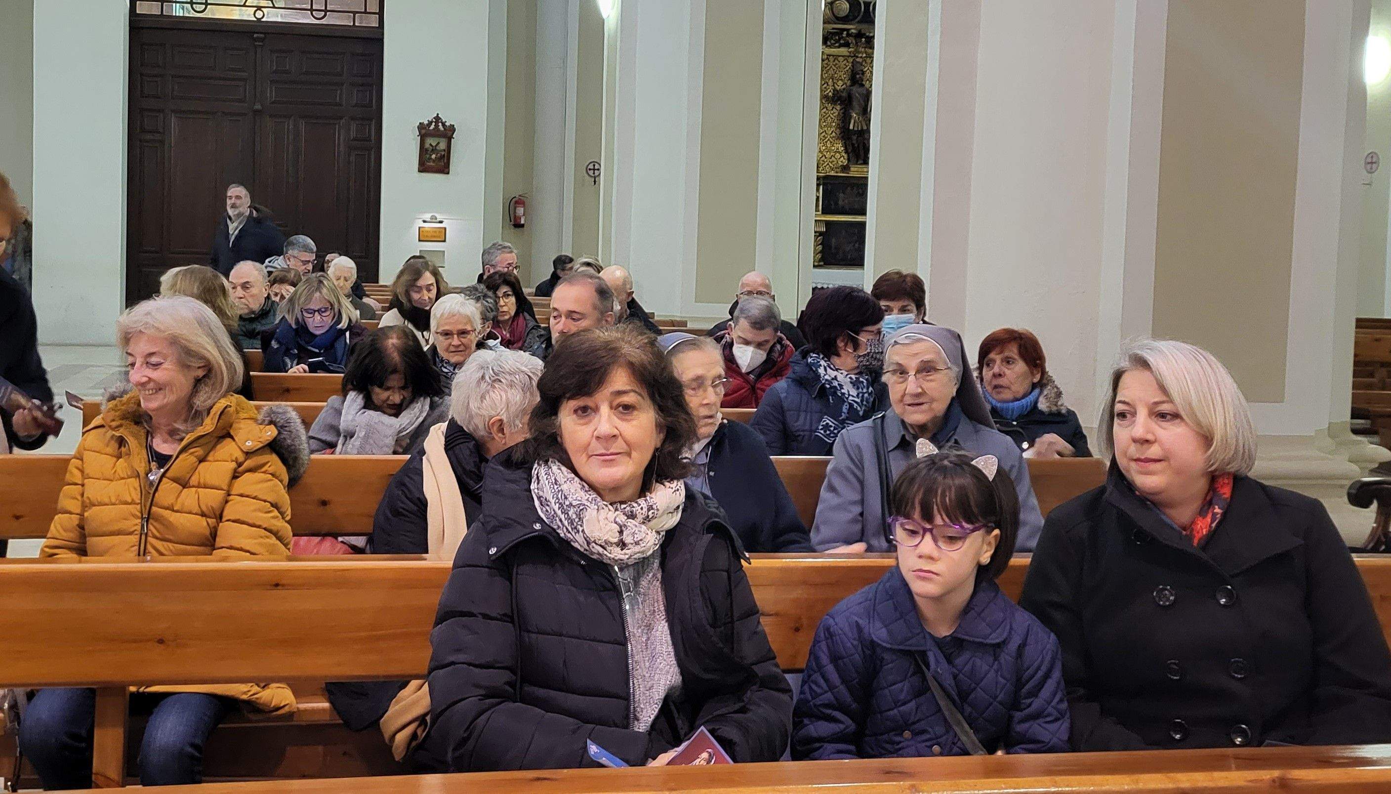 Concierto de María de la O y Navidad en la iglesia de San Lorenzo