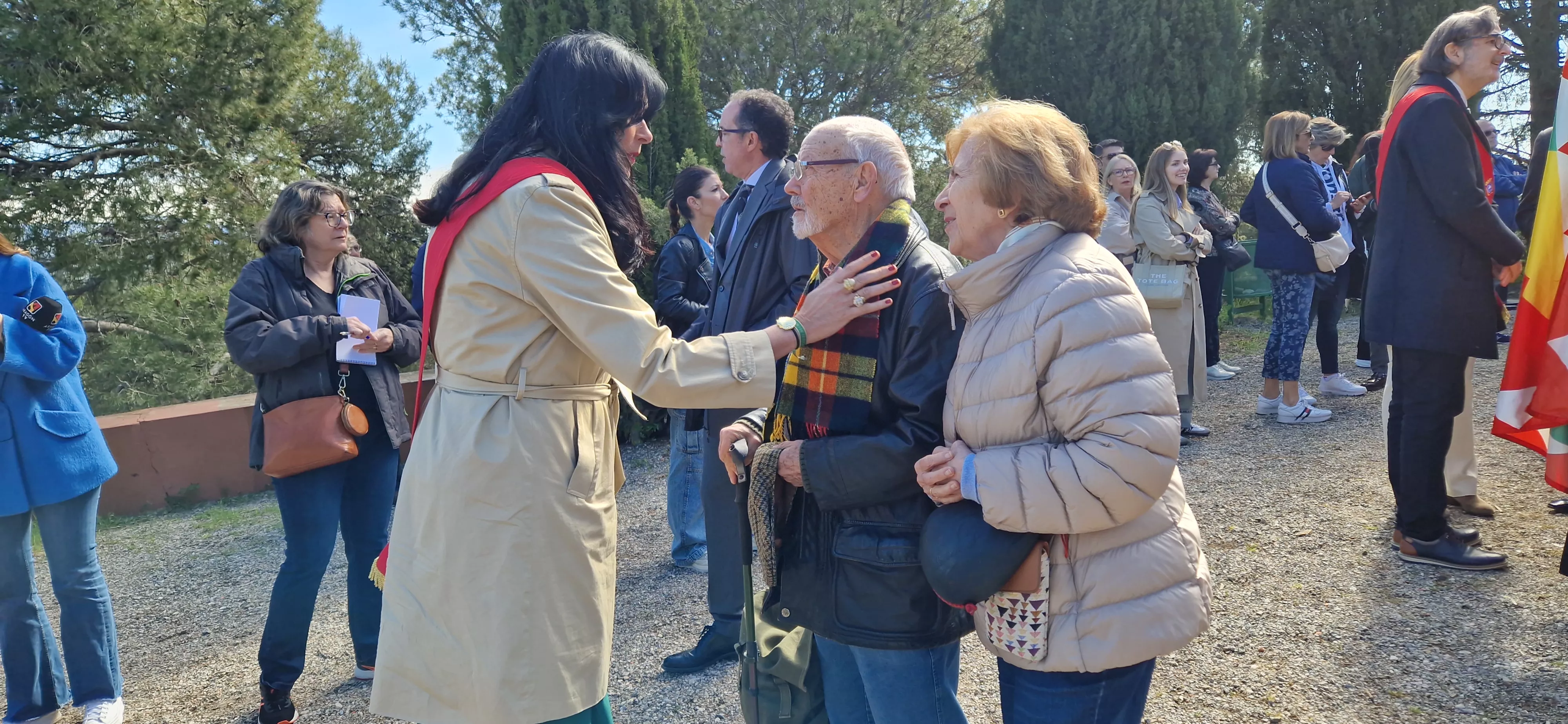 Día de San Jorge en el cerro de Huesca. Foto Myriam Martínez