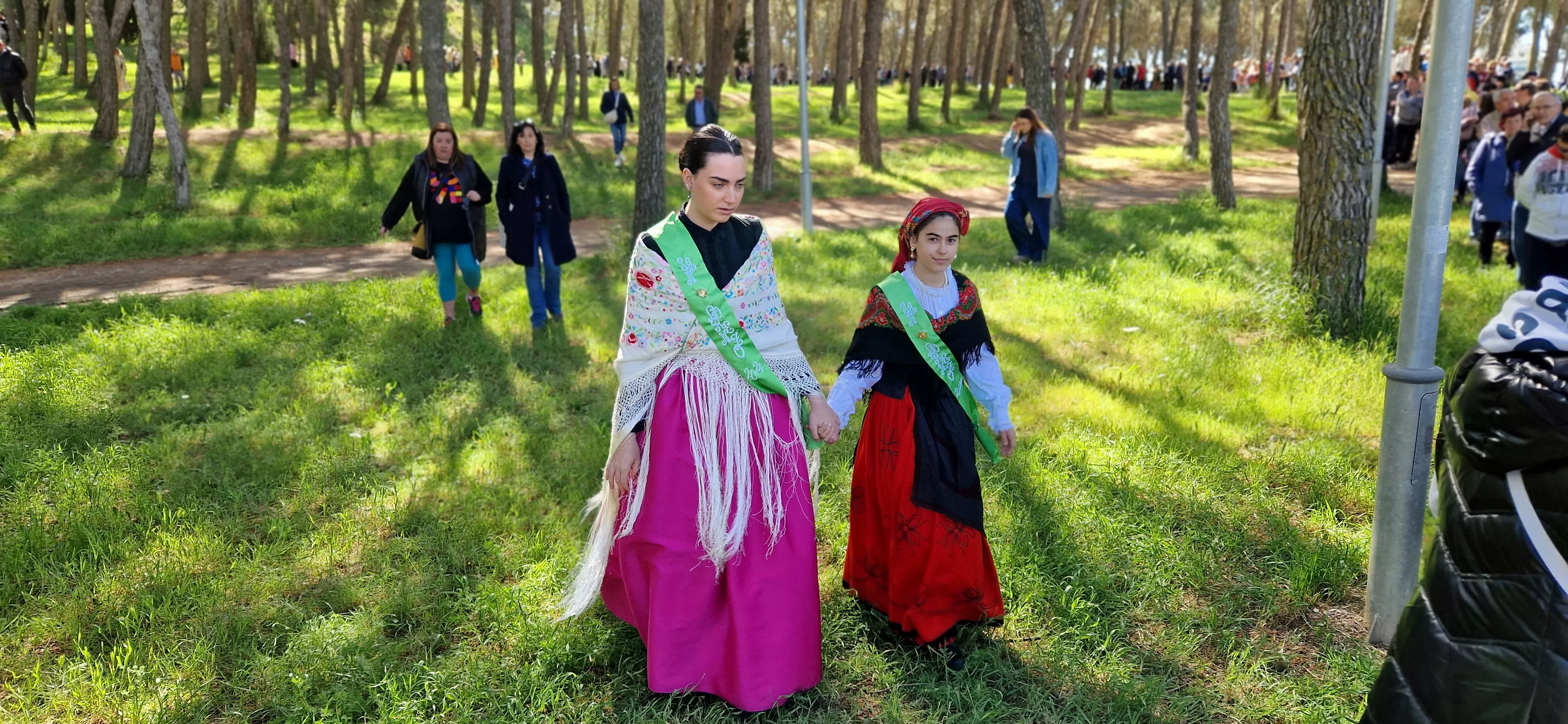 Día de San Jorge en el cerro de Huesca. Foto Myriam Martínez
