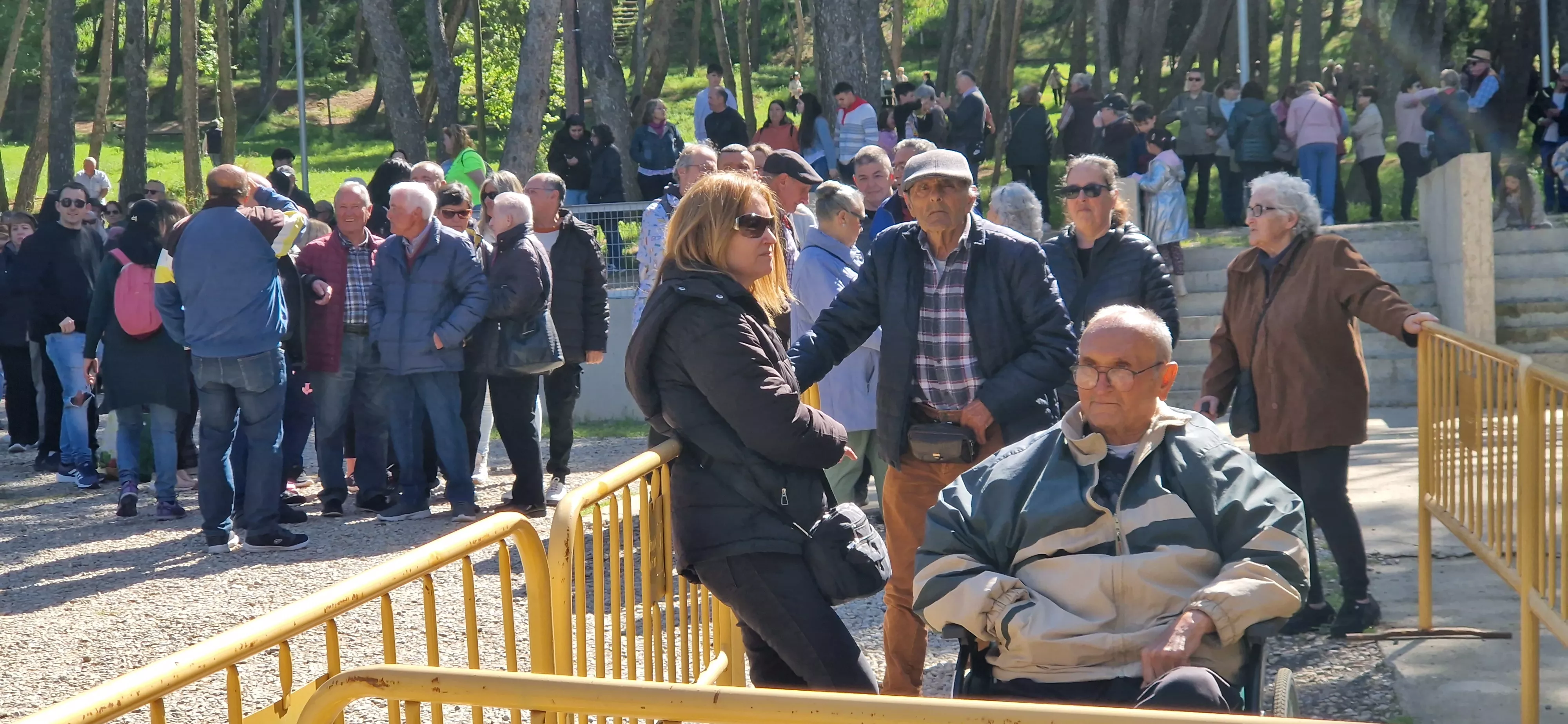 Día de San Jorge en el cerro de Huesca. Foto Myriam Martínez
