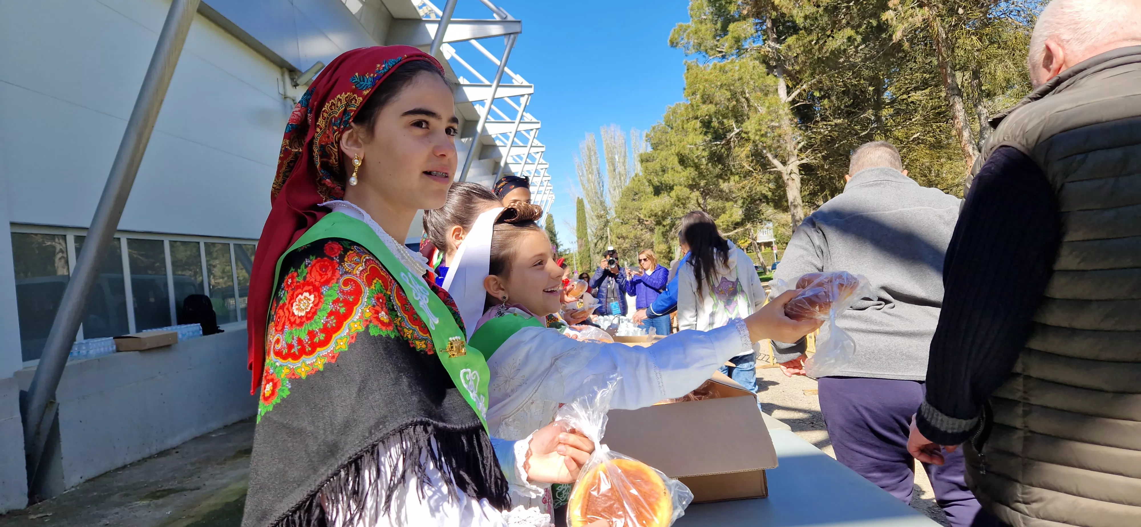 Día de San Jorge en el cerro de Huesca. Foto Myriam Martínez