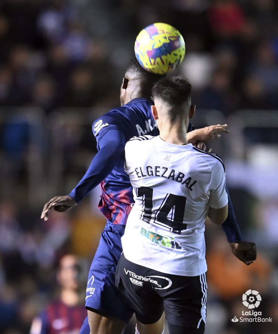 Imágenes del partido Burgos Huesca. Foto La Liga