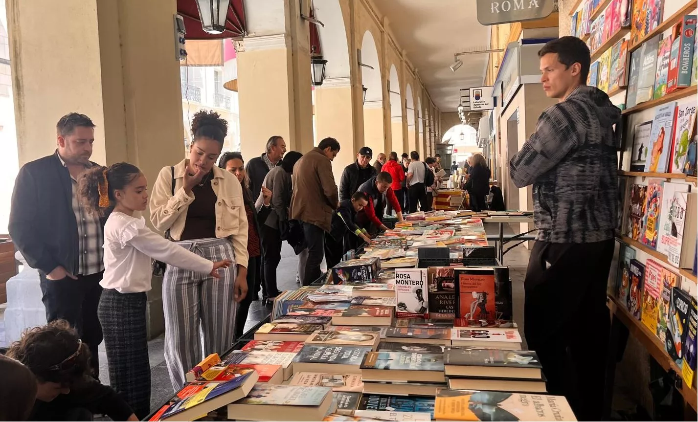 Celebración en Huesca del Día del Libro. Foto Mercedes Manterola