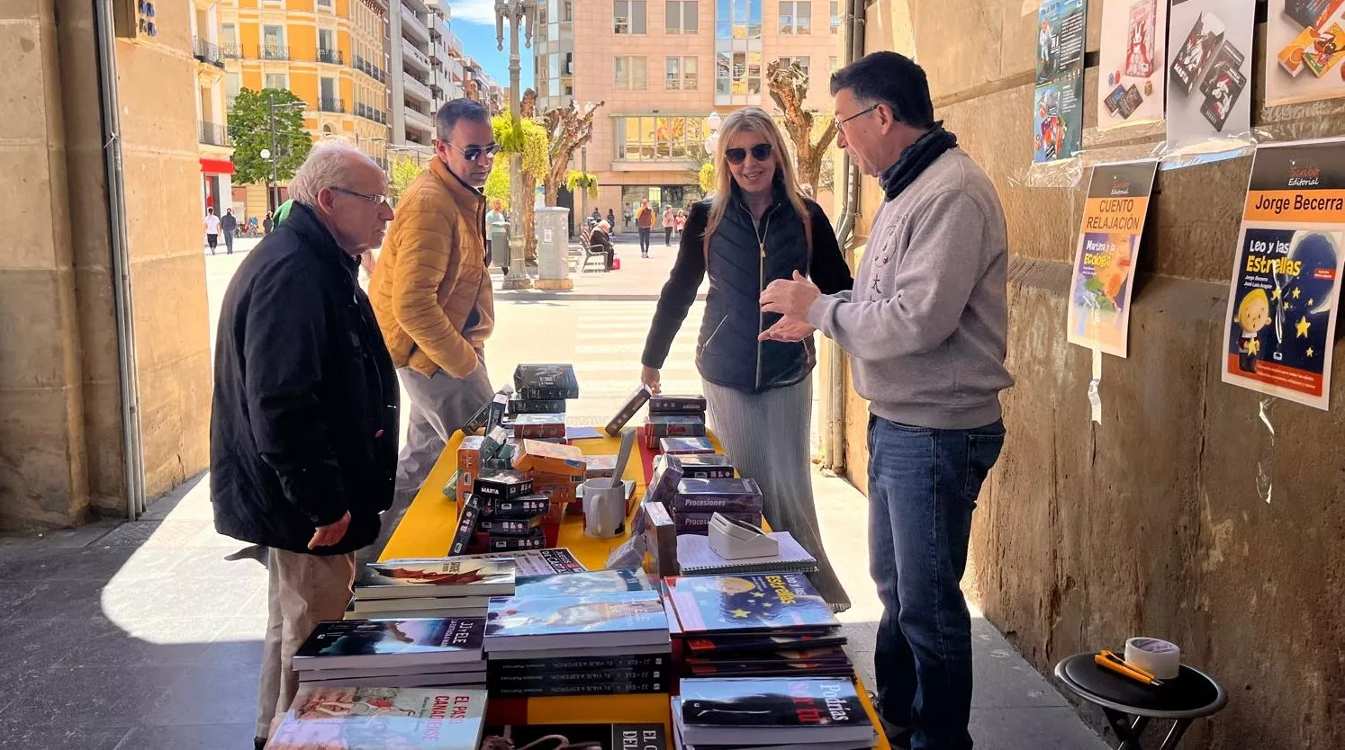 Celebración en Huesca del Día del Libro. Foto Mercedes Manterola
