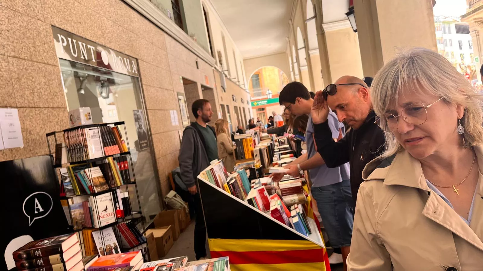 Celebración en Huesca del Día del Libro. Foto Mercedes Manterola