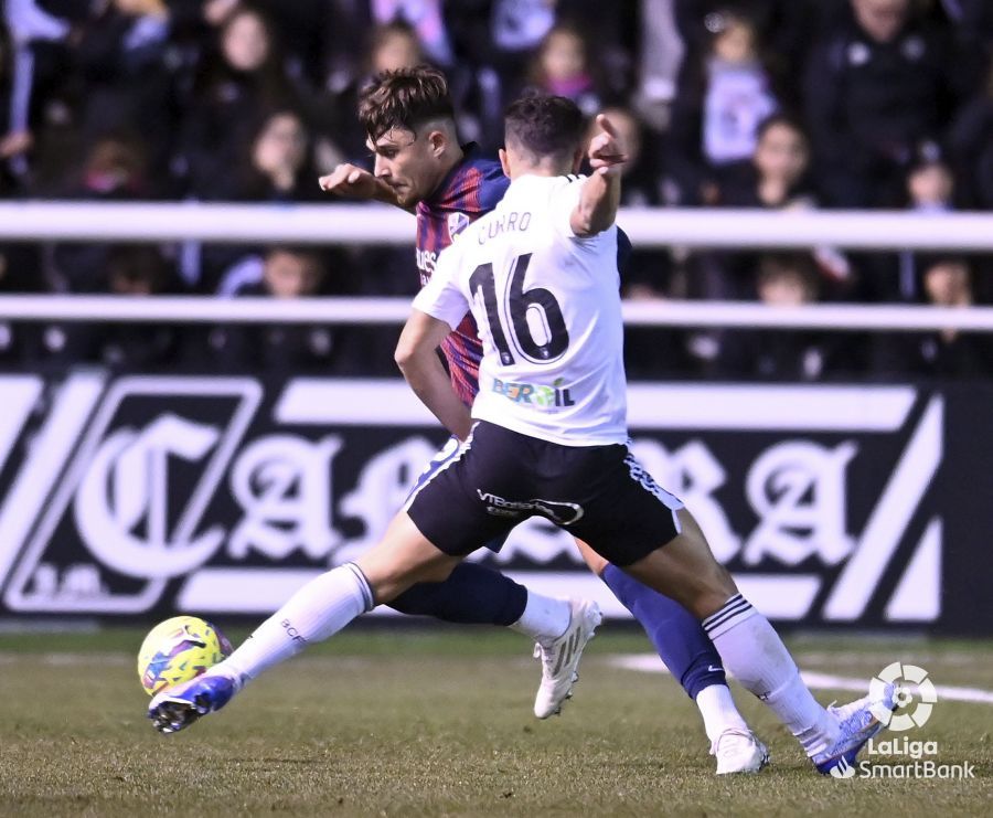 Imágenes del partido Burgos Huesca. Foto La Liga