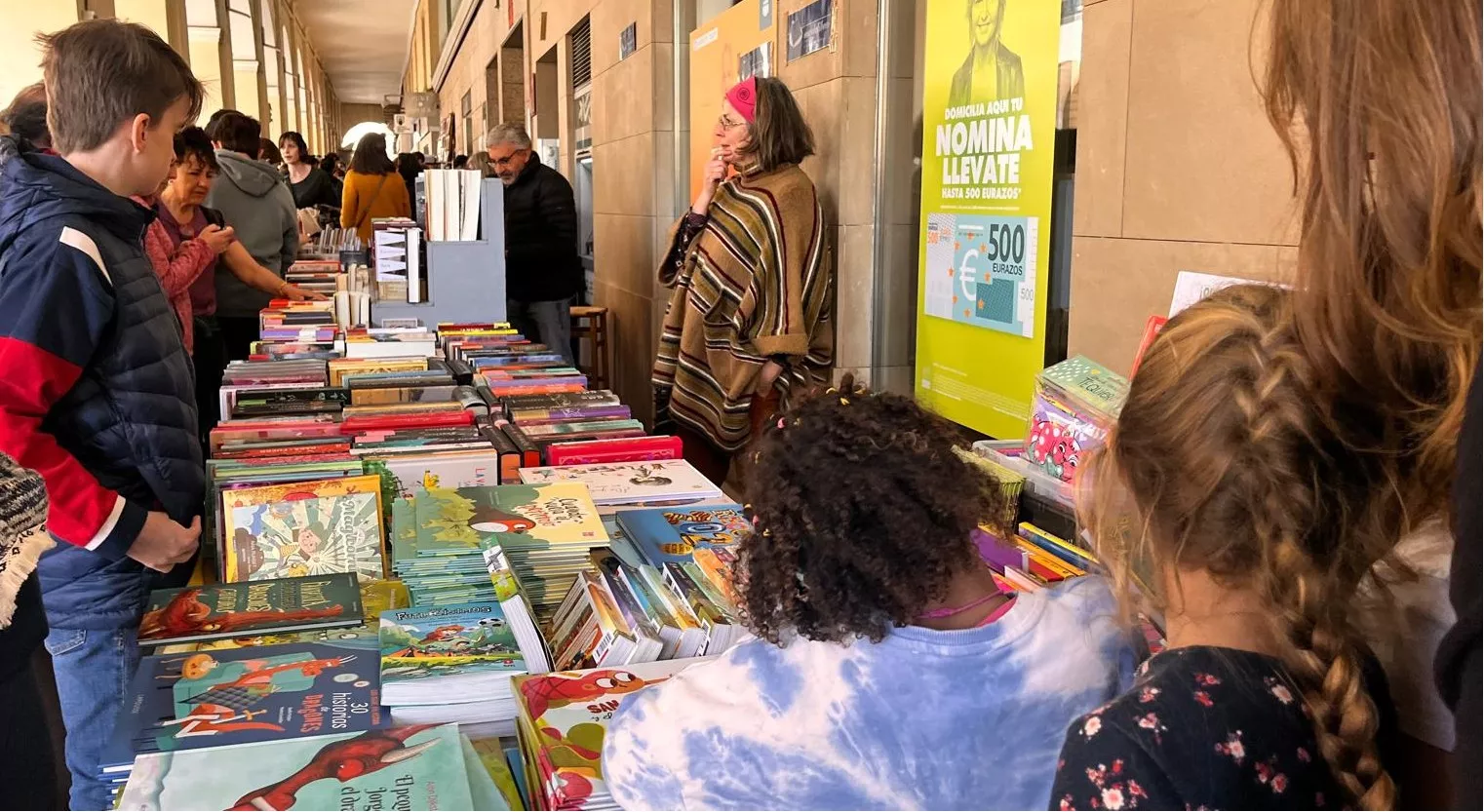 Celebración en Huesca del Día del Libro. Foto Mercedes Manterola