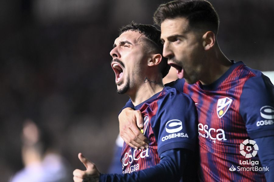 Imágenes del partido Burgos Huesca. Foto La Liga