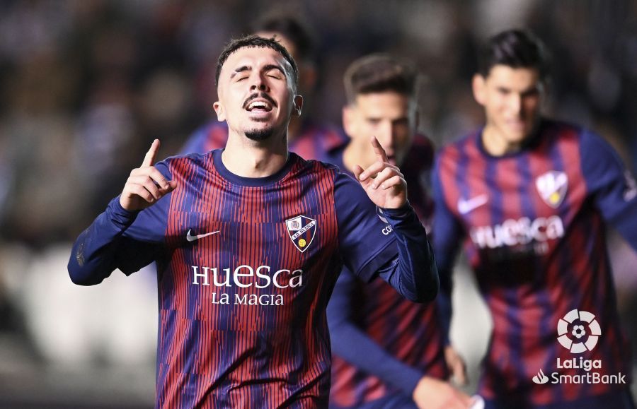 Imágenes del partido Burgos Huesca. Foto La Liga 
