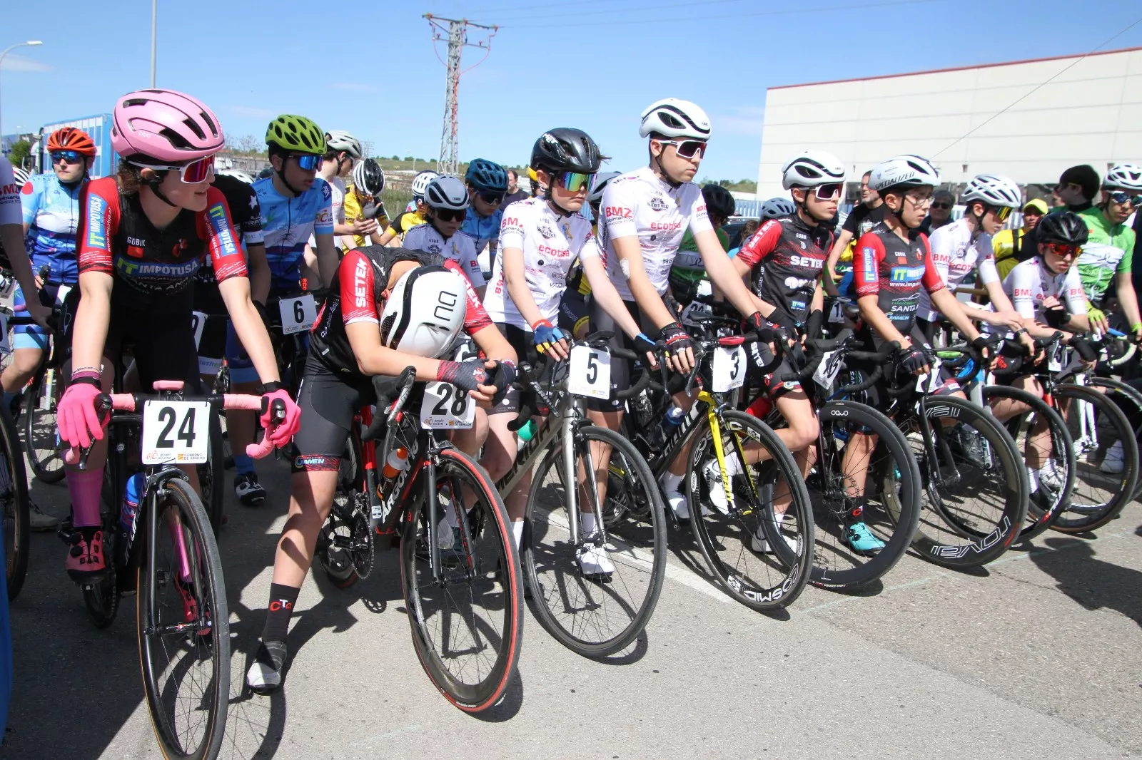 Trofeo San Jorge Ciclismo Escuelas y Cadetes. Foto Carlos Neofato 