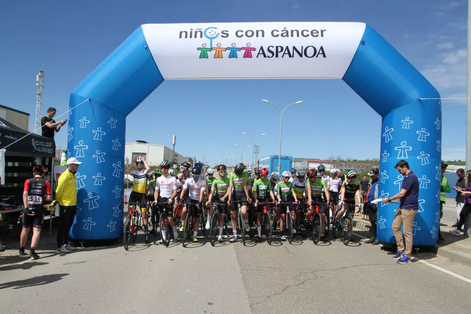 Trofeo San Jorge Ciclismo Escuelas y Cadetes. Foto Carlos Neofato 