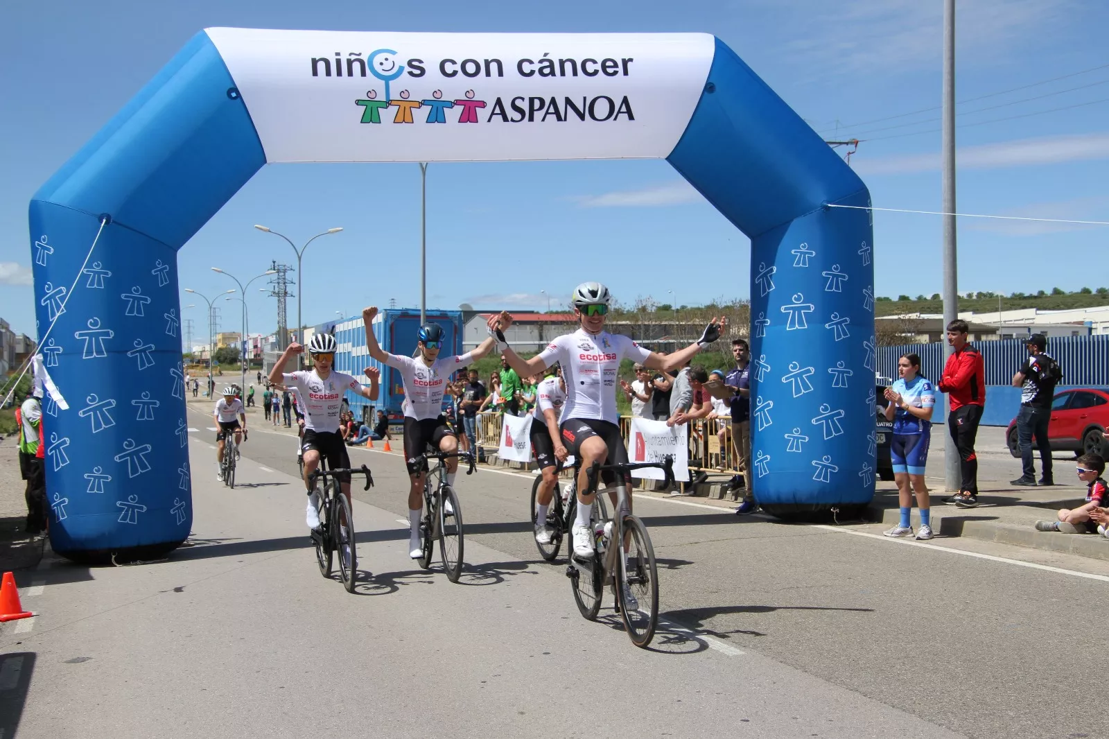 Trofeo San Jorge Ciclismo Escuelas y Cadetes. Foto Carlos Neofato