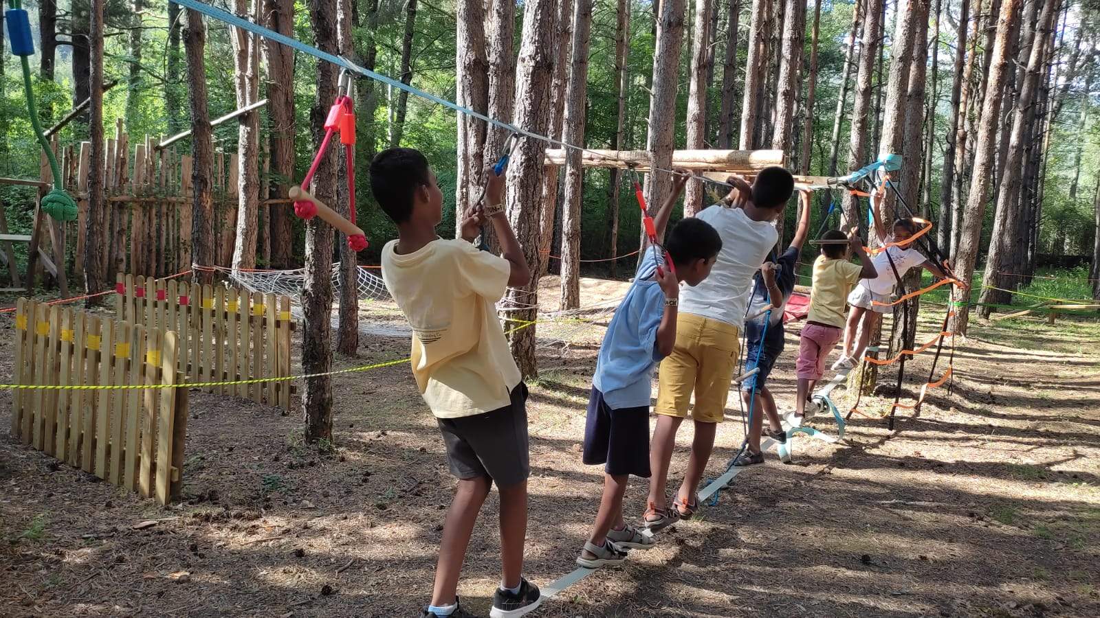 Encuentro de niños saharauis y sus familias de acogida en  Jaca