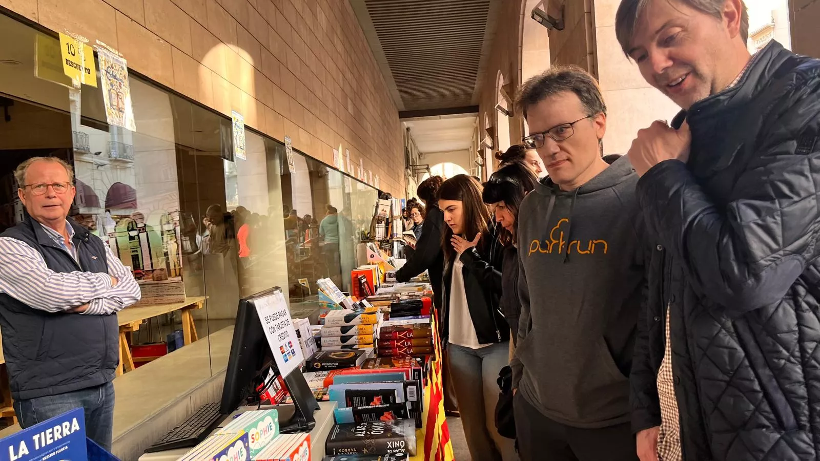 Celebración en Huesca del Día del Libro. Foto Mercedes Manterola