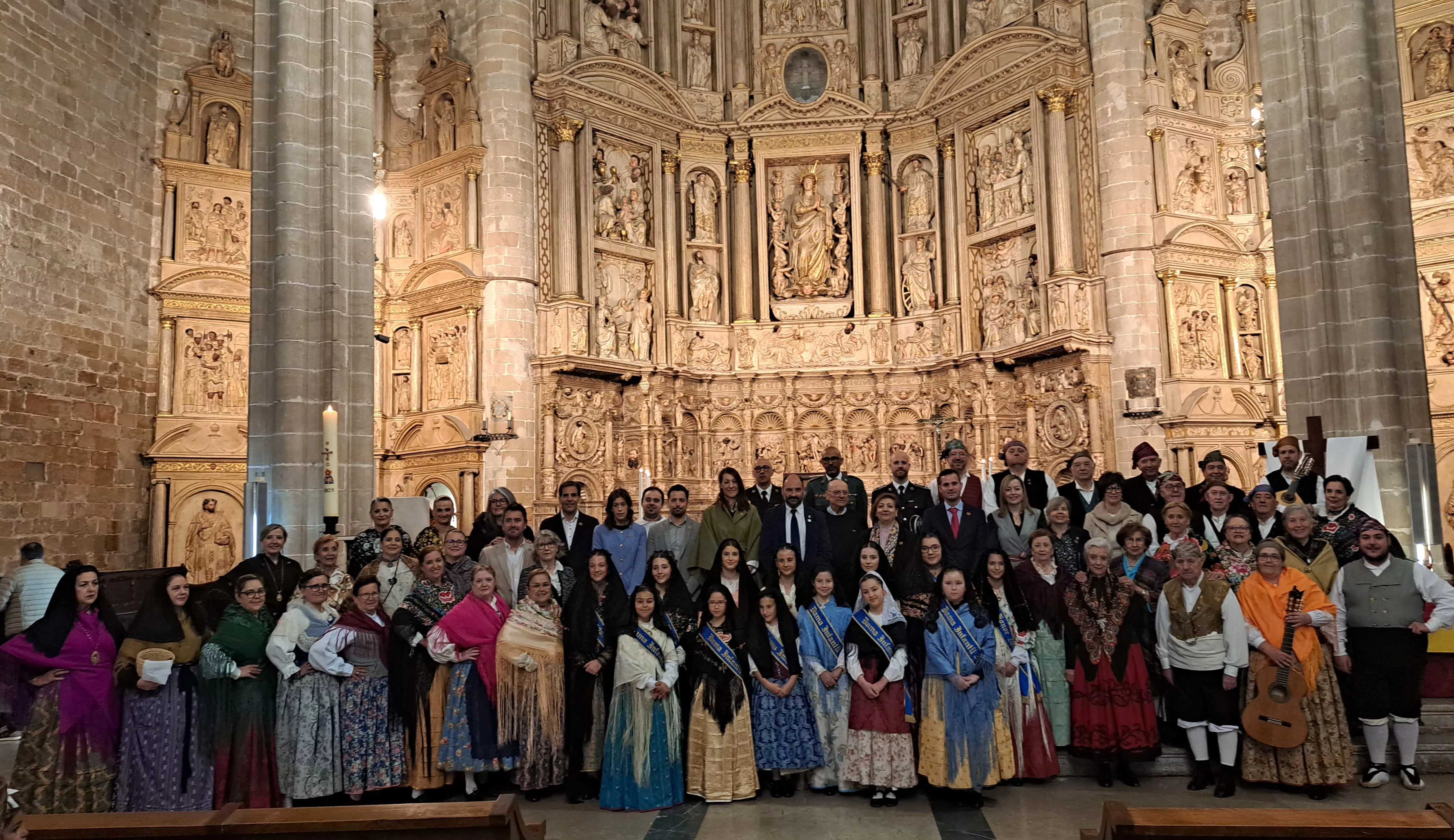 Celebración del Día de San Jorge 2025 en Barbastro.