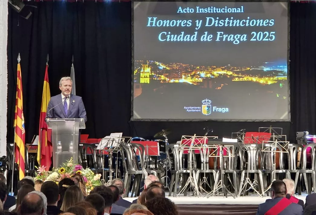 Ceremonia de entrega de Honores y Distinciones Ciudad de Fraga.