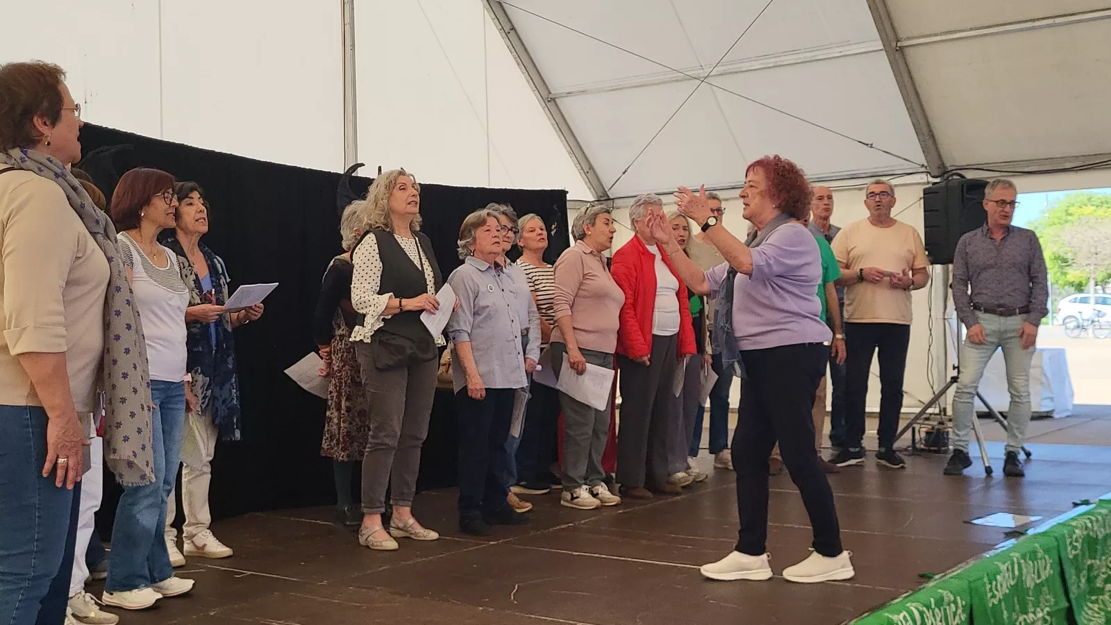  Fiesta de Primavera de la Plataforma por la Escuela Pública de Huesca. Foto Mercedes Manterola