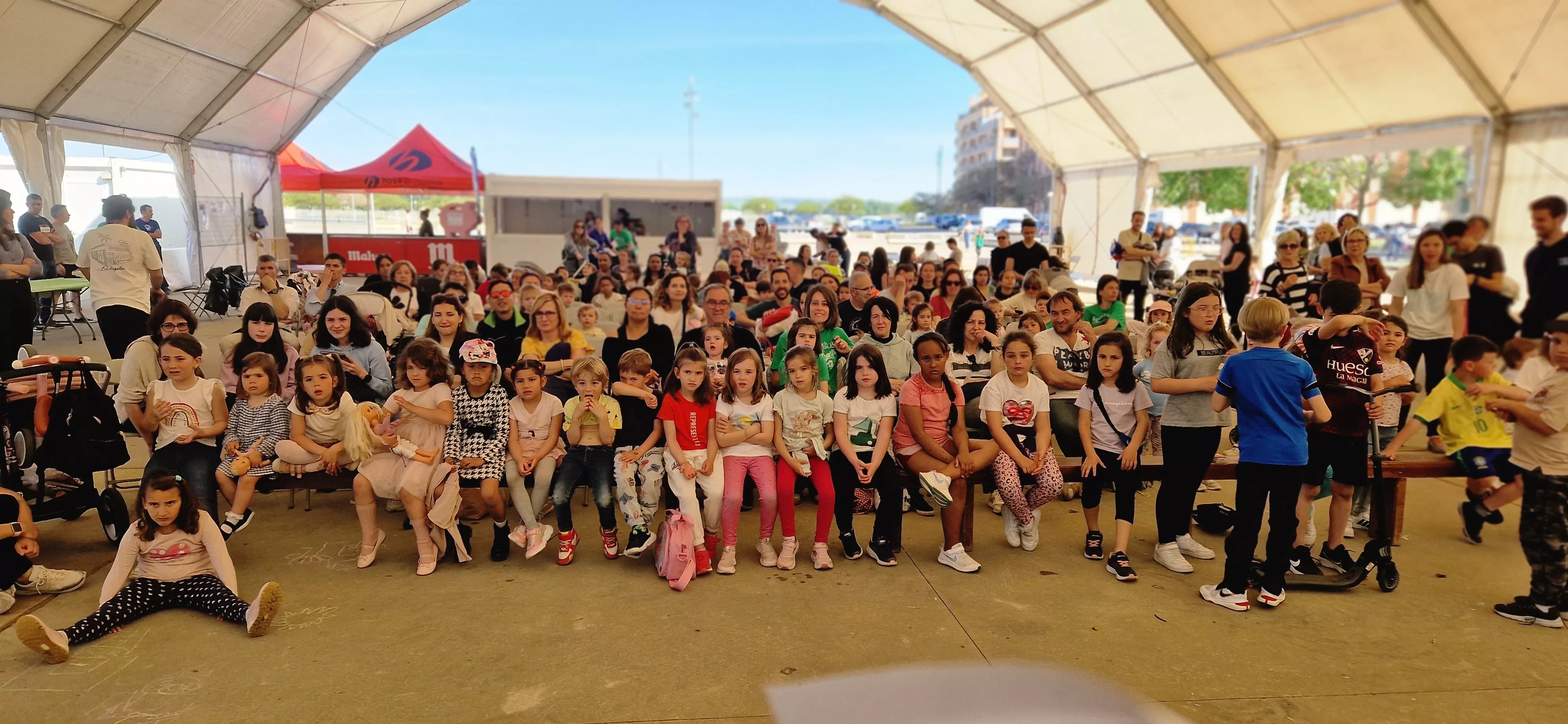  Fiesta de Primavera de la Plataforma por la Escuela Pública de Huesca. Foto Myriam Martínez