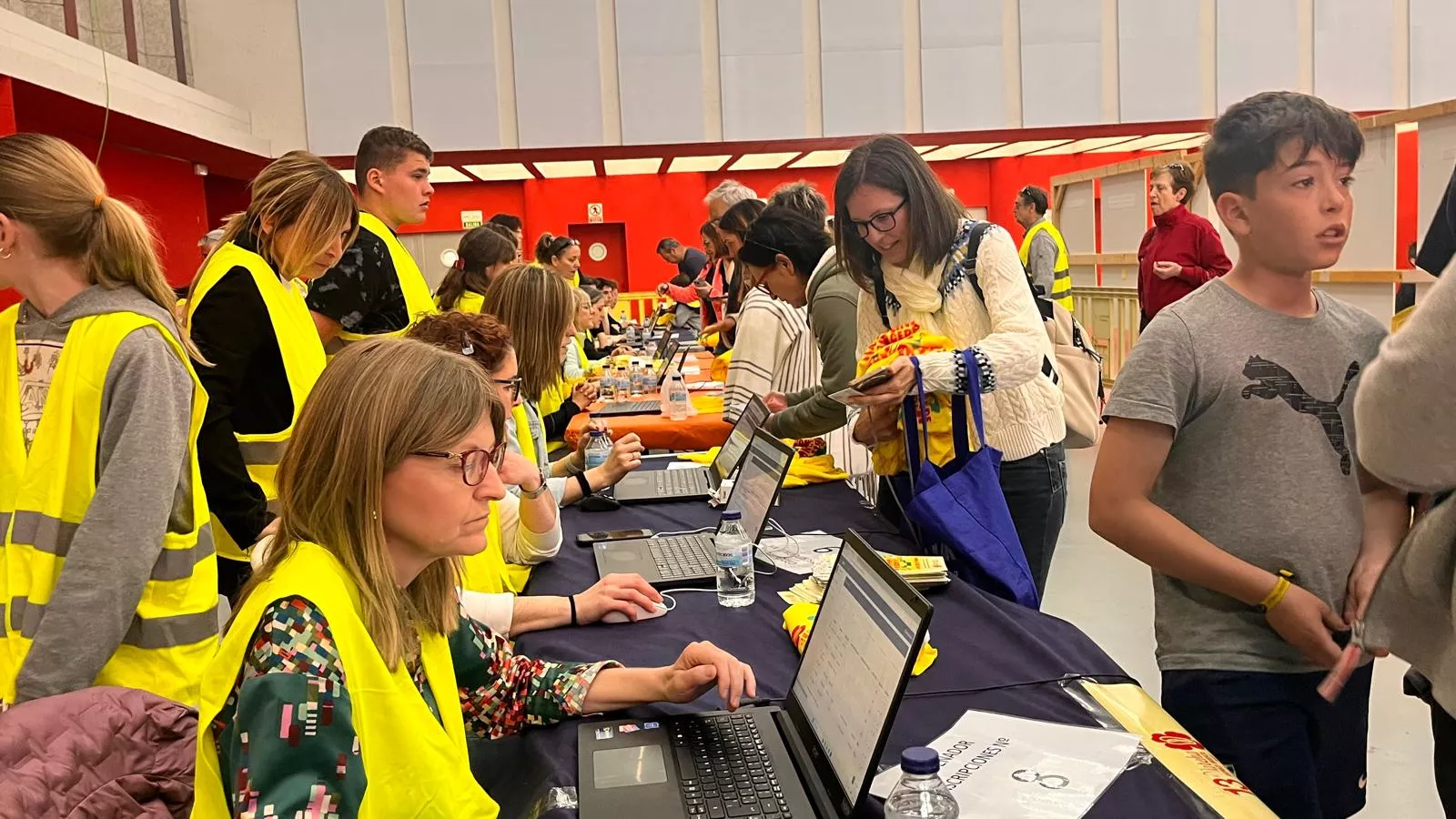 Pre-Marcha Aspace en el Palacio de Congresos de Huesca. Foto Mercedes Manterola