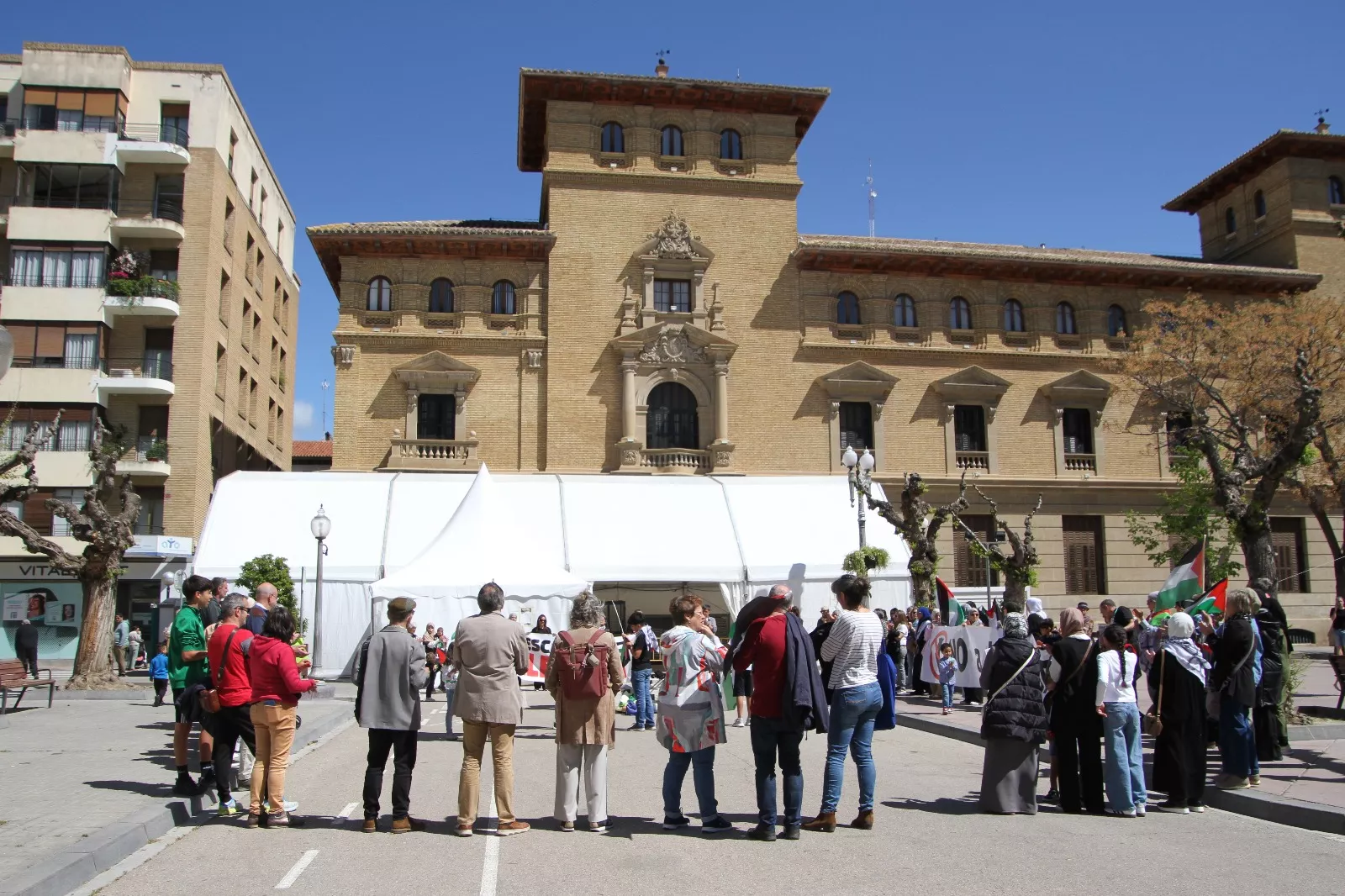 Nueva concentración a favor de Palestina en Huesca. Foto Carlos Neofato
