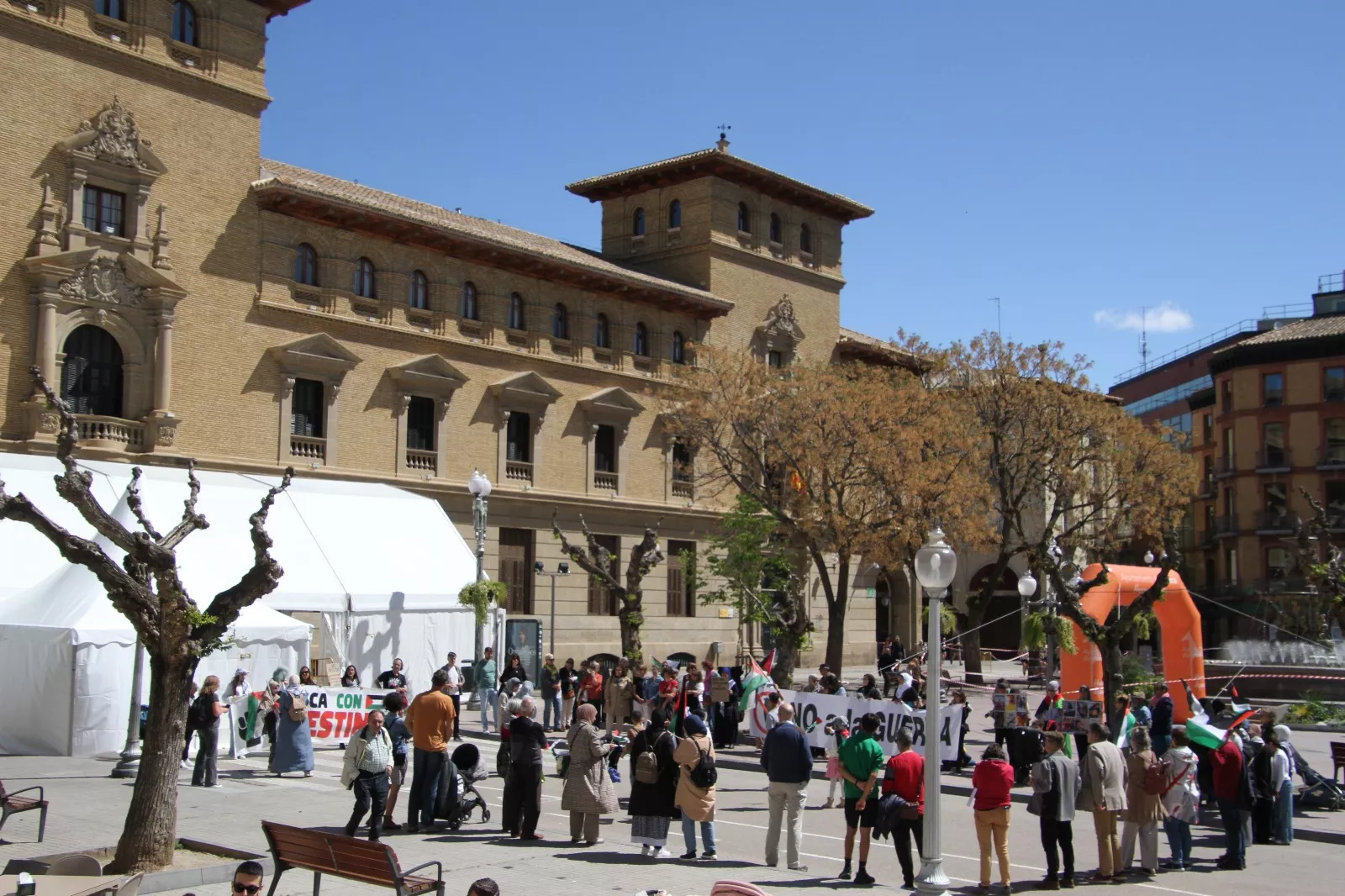 Nueva concentración a favor de Palestina en Huesca. Foto Carlos Neofato