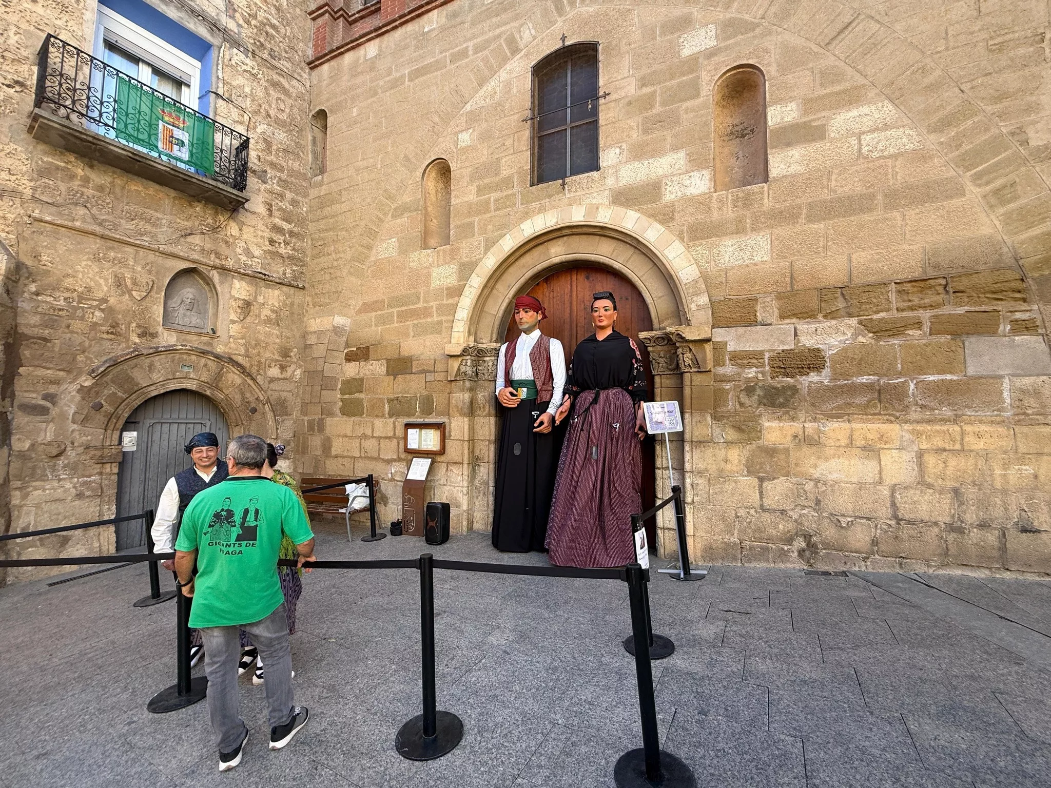 Jornada de estampas típicas previa al Día de la Faldeta en Fraga.
