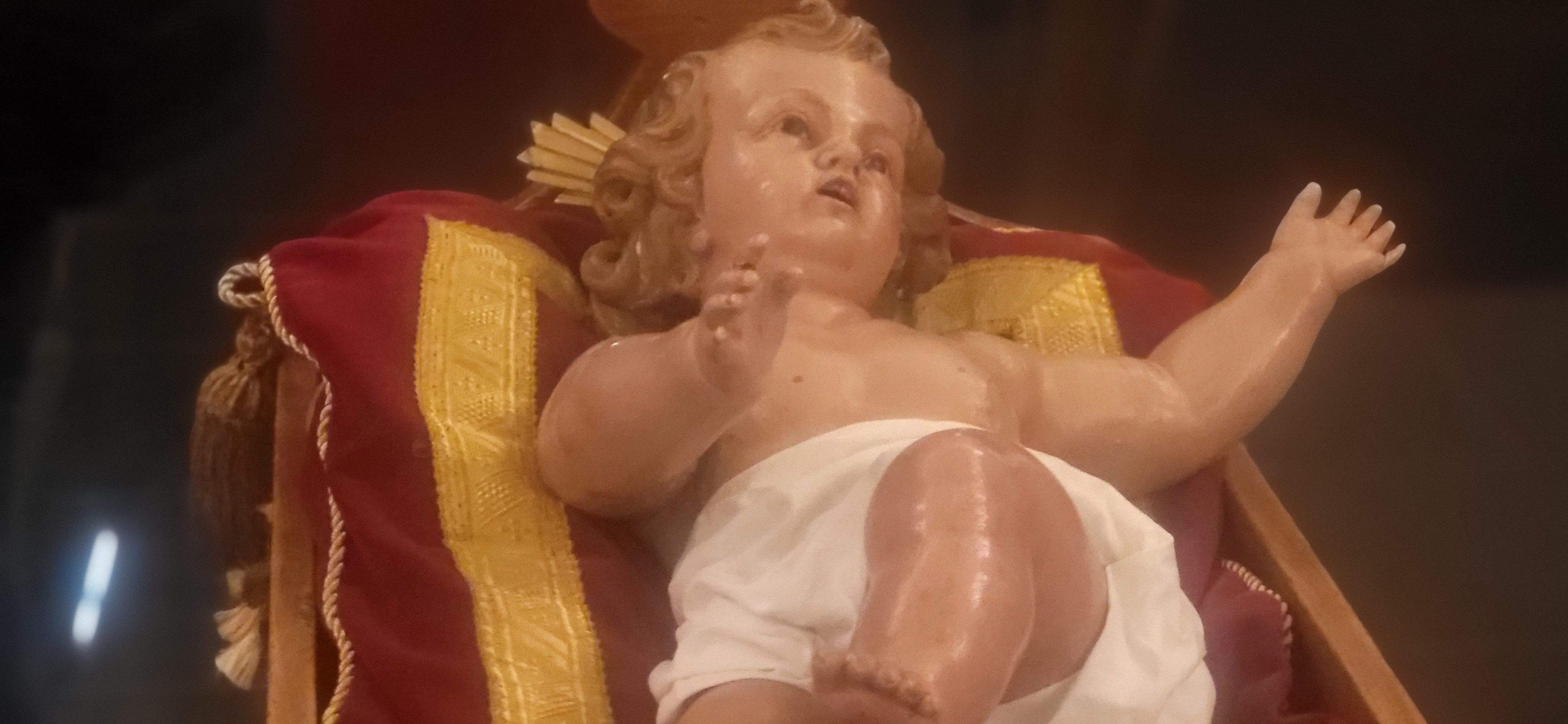 Imágenes de la exposición de tallas del Niño Jesús Un mozardet como un sol”. Foto Myriam Martínez 