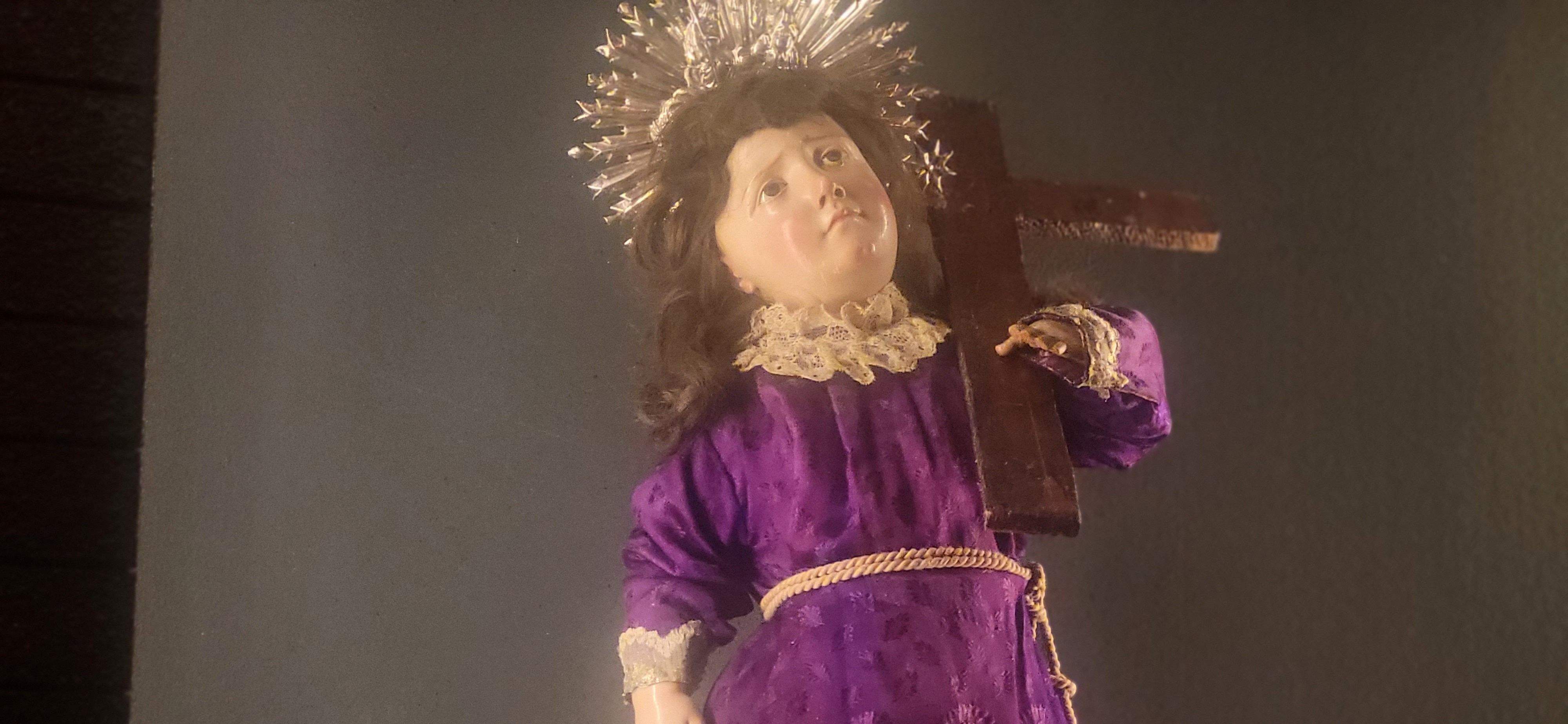 Imágenes de la exposición de tallas del Niño Jesús Un mozardet como un sol”. Foto Myriam Martínez