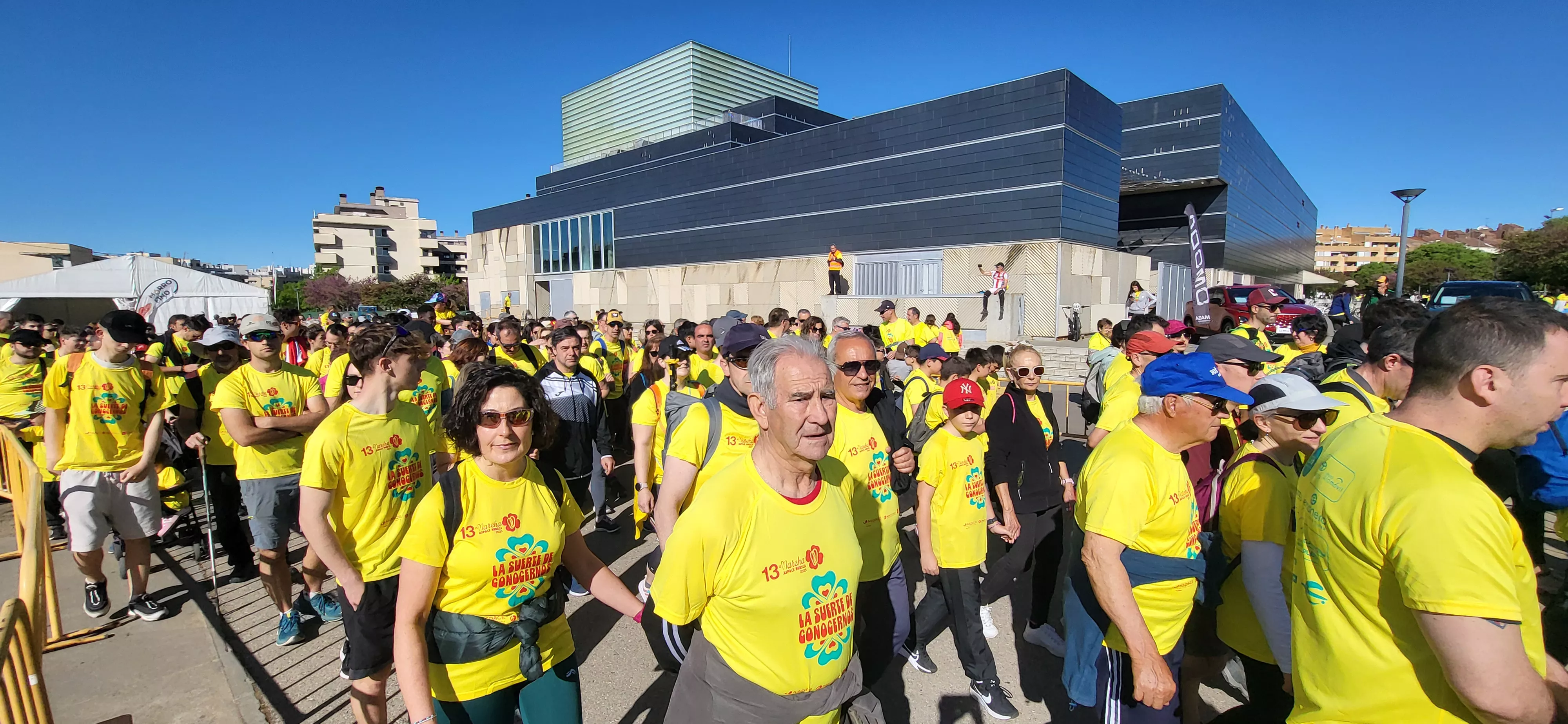 Salida de la XIII Marcha Aspace Huesca. Foto Mercedes Manterola