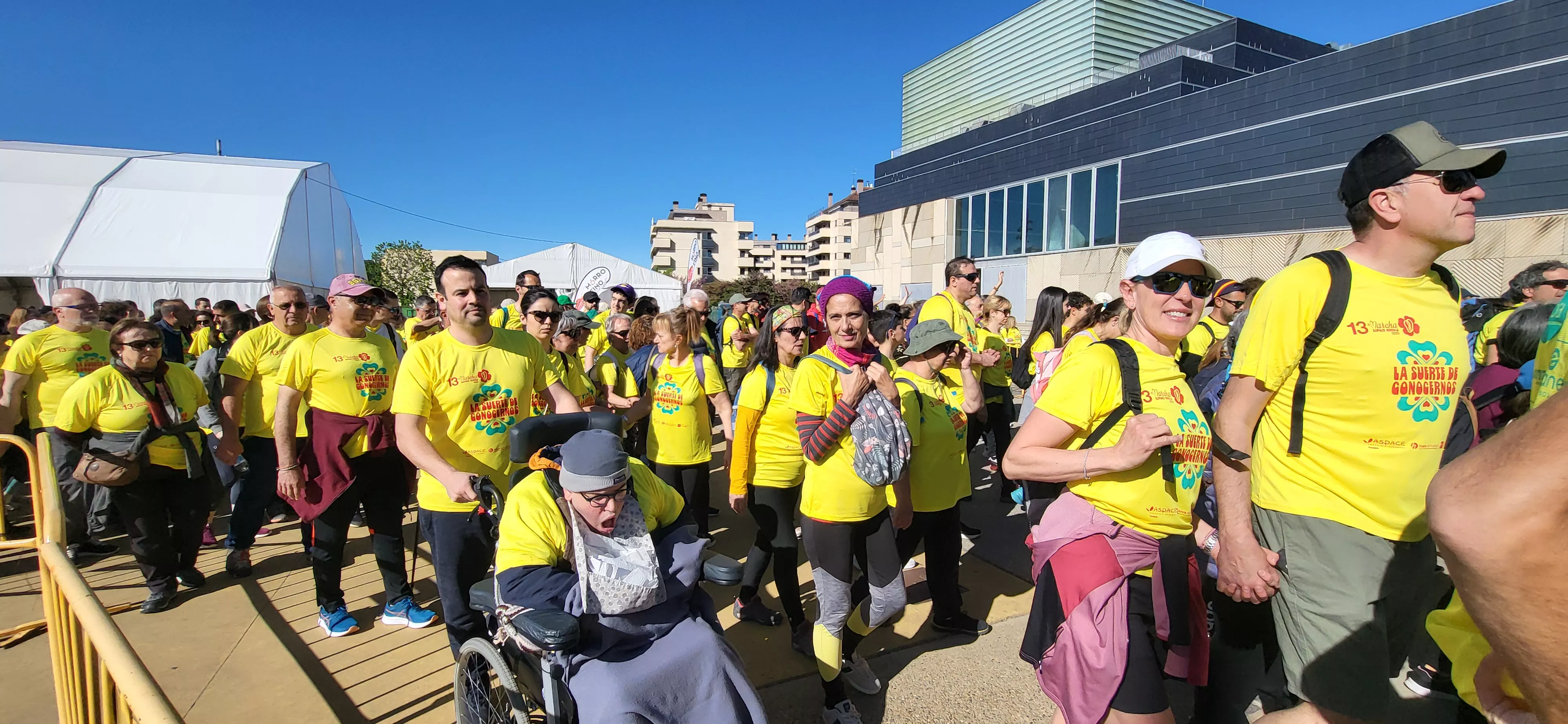 Salida de la XIII Marcha Aspace Huesca. Foto Mercedes Manterola