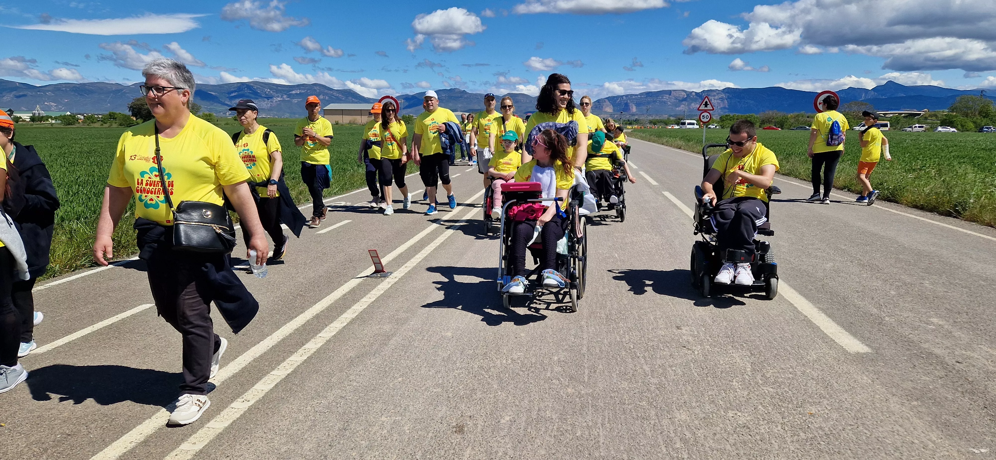 13 Marcha Aspace Huesca en Banariés. Foto Myriam Martínez