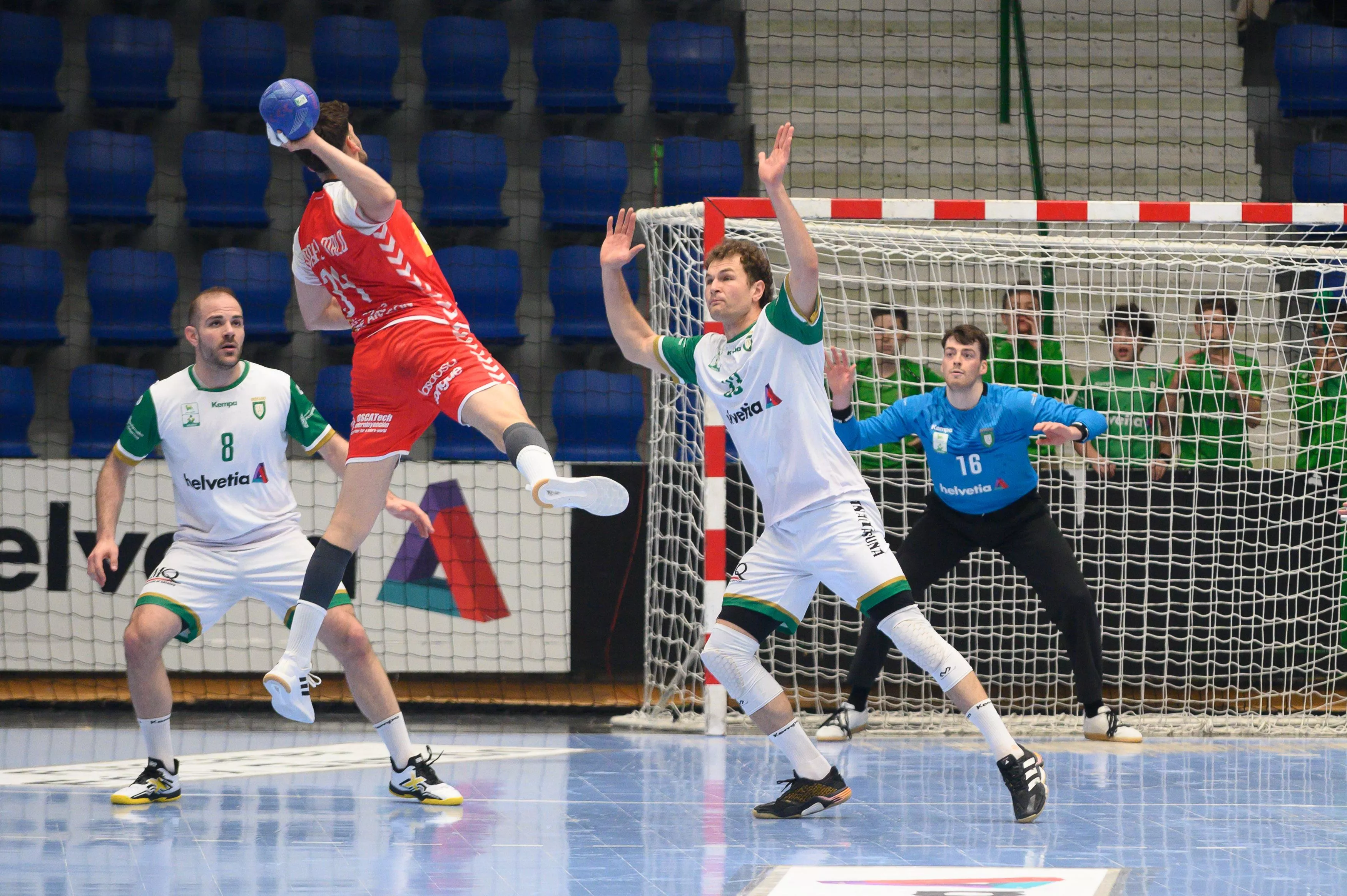 Miguel Malo ataca ante Anaitasuna