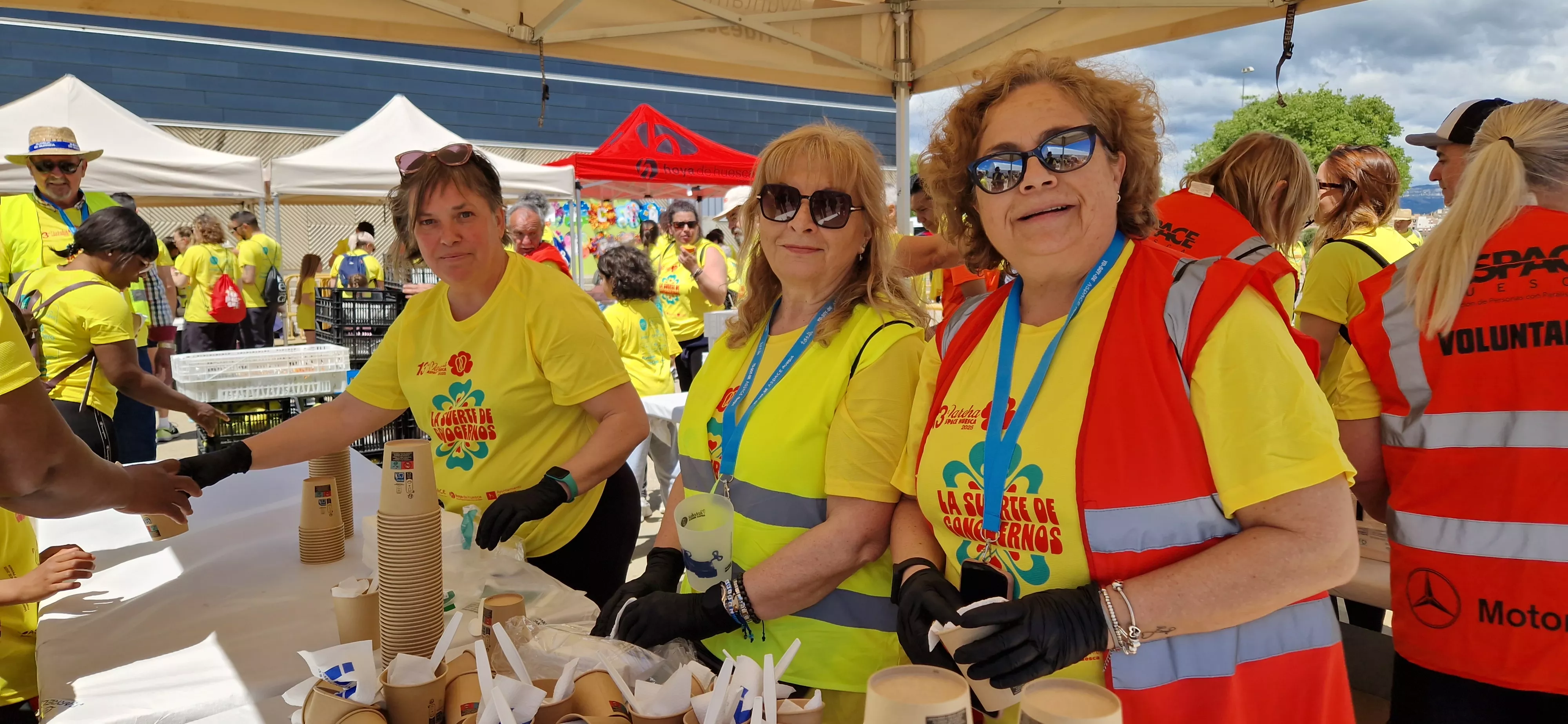 Comida de la 13 Marcha Aspace Huesca. Foto Myriam Martínez 