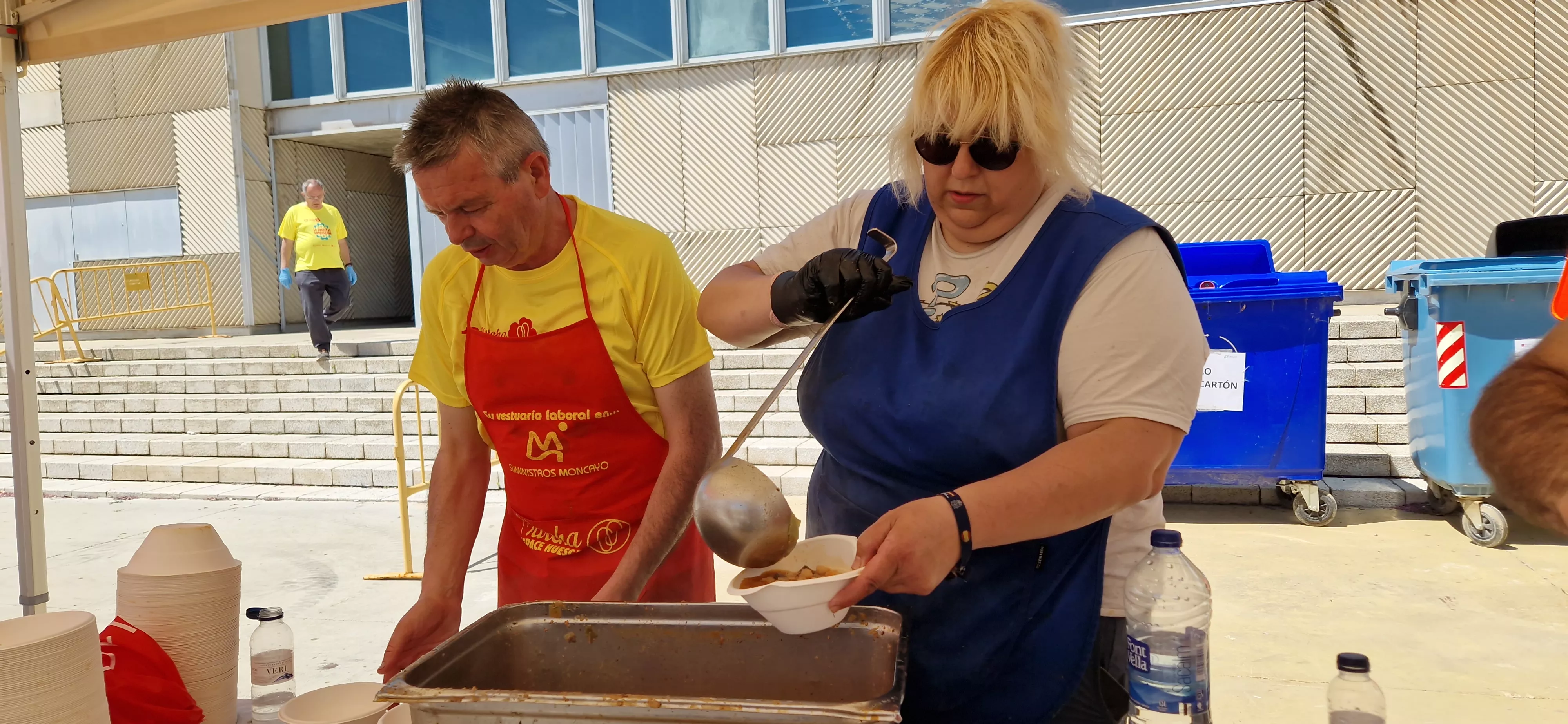 Comida de la 13 Marcha Aspace Huesca. Foto Myriam Martínez 